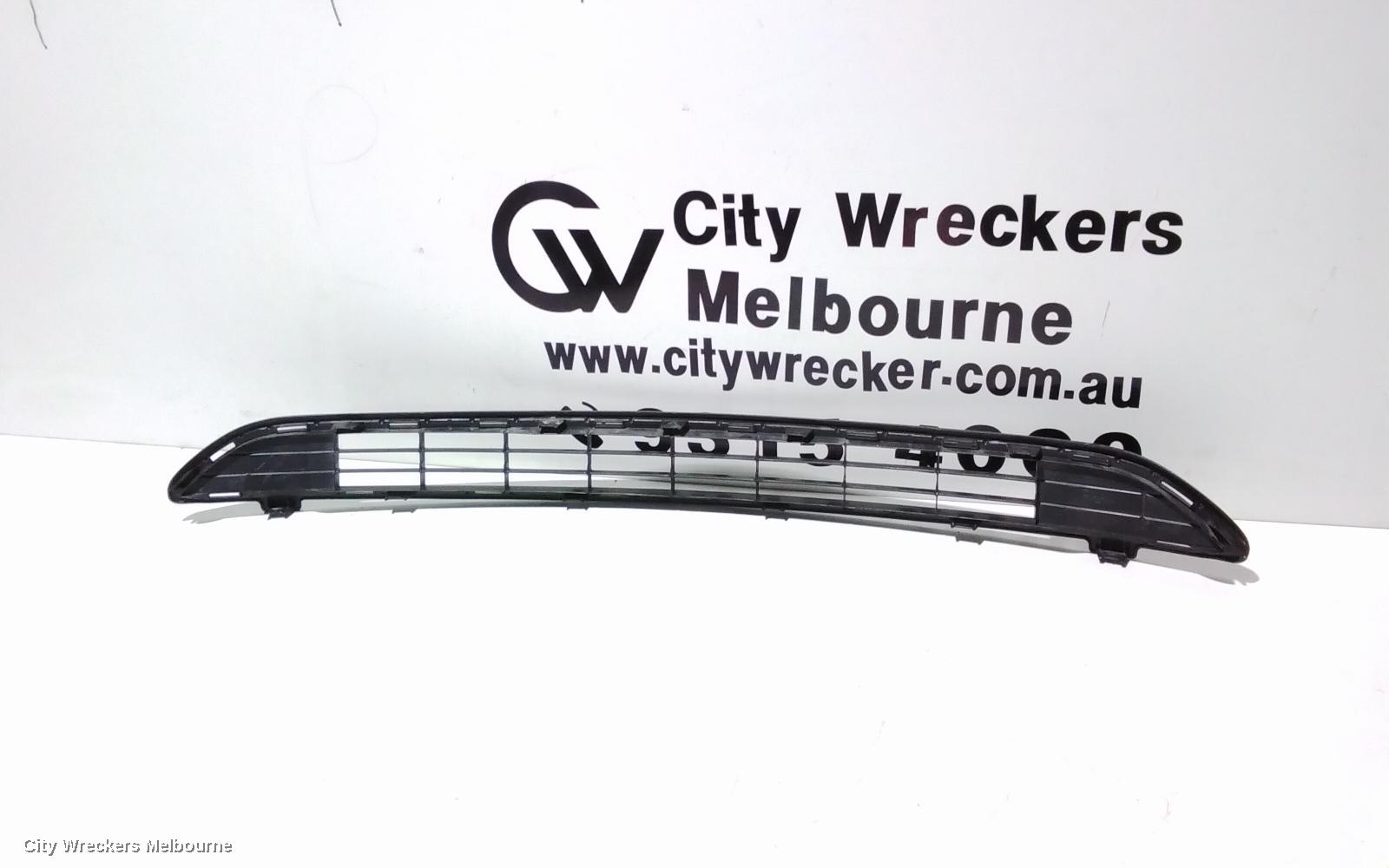TOYOTA RAV4 GRILLE, RADIATOR GRILLE (LOWER), XA40, 10/2015 - 11/2018