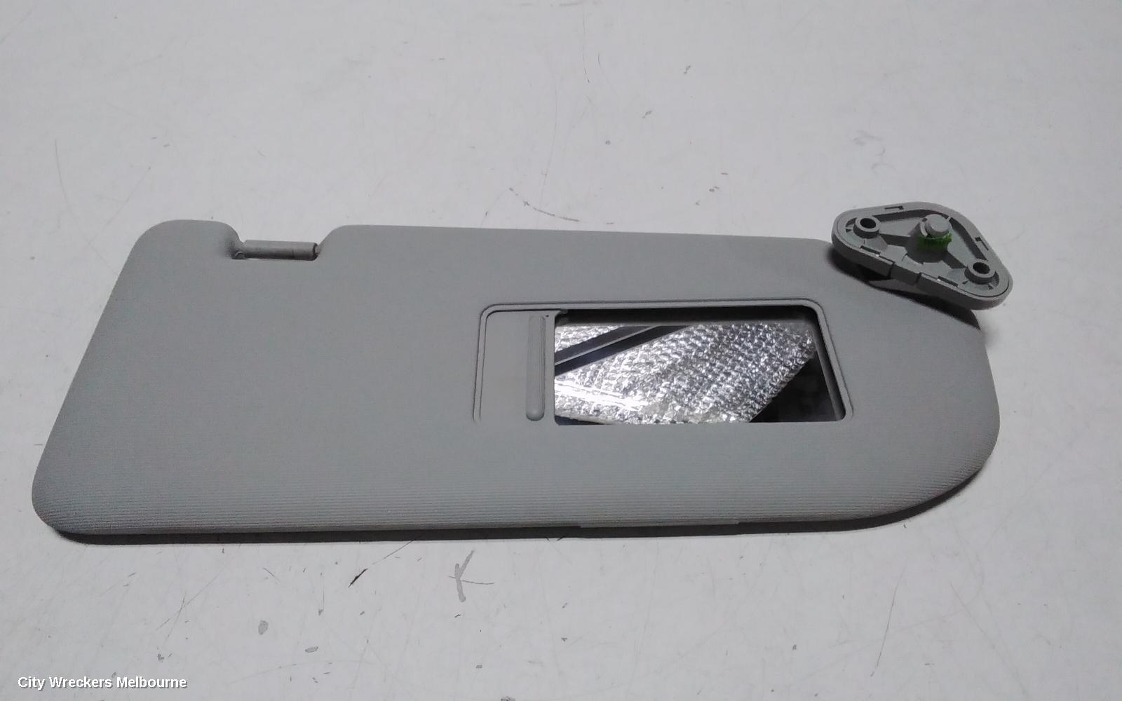MG ZS SUNVISOR, RH SIDE, AZS1, 09/2017 ONWARDS
