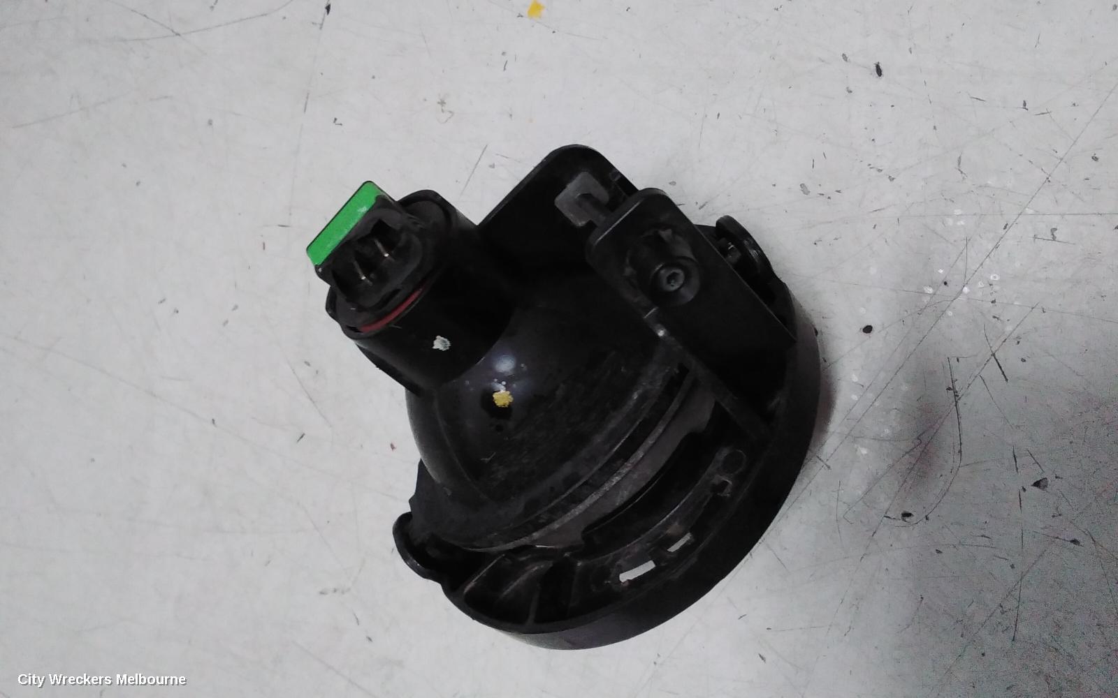 JEEP GRANDCHEROKEE RIGHT INDICATOR/FOG/SIDE, BUMPER FOGLAMP, WK, 04/2013 - 09/2016