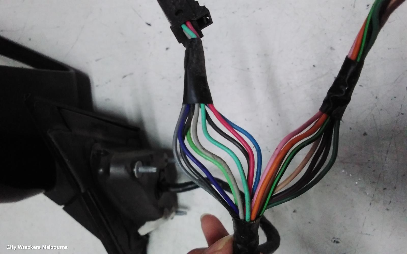 JEEP GRANDCHEROKEE RIGHT DOOR MIRROR, W/ MEMORY, AUTO DIM, NON BLIND SPOT, PUDDLE, COLOUR CODED, WK, 04/2013 - 12/2016