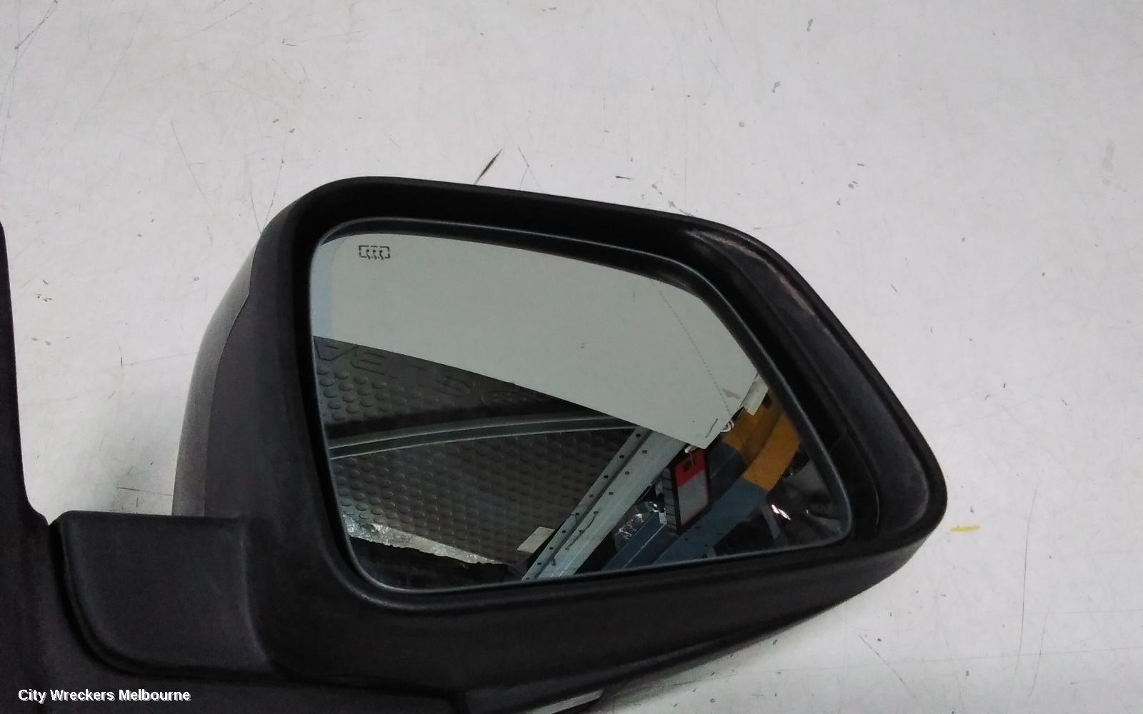JEEP GRANDCHEROKEE RIGHT DOOR MIRROR, W/ MEMORY, AUTO DIM, NON BLIND SPOT, PUDDLE, COLOUR CODED, WK, 04/2013 - 12/2016