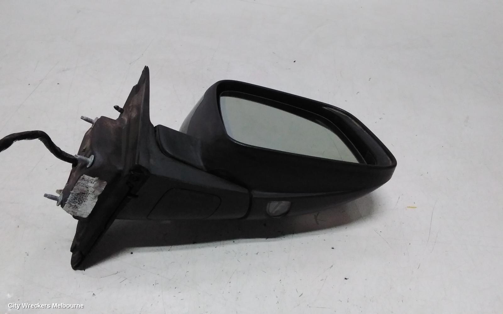 JEEP GRANDCHEROKEE RIGHT DOOR MIRROR, W/ MEMORY, AUTO DIM, NON BLIND SPOT, PUDDLE, COLOUR CODED, WK, 04/2013 - 12/2016