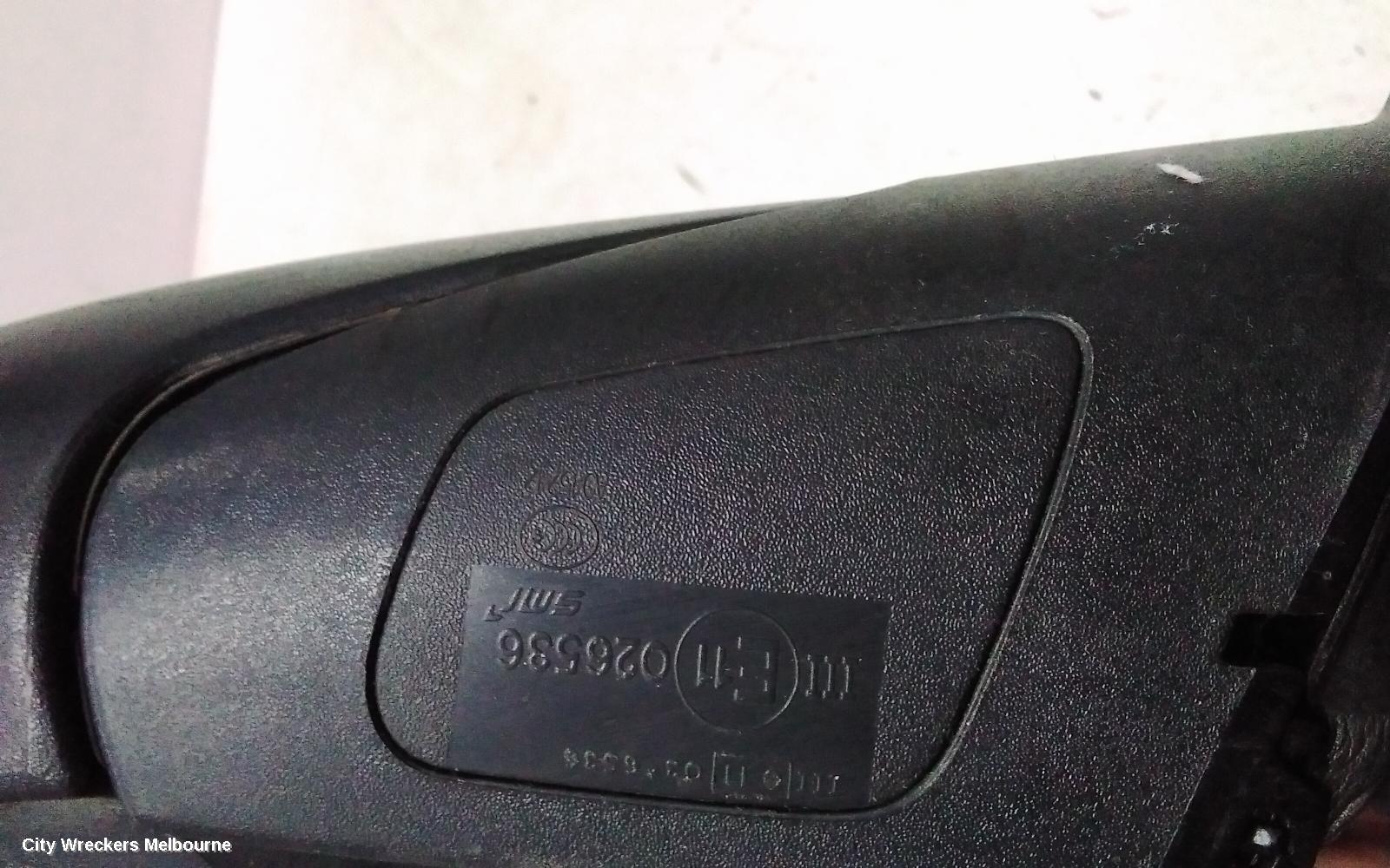 JEEP GRANDCHEROKEE RIGHT DOOR MIRROR, W/ MEMORY, AUTO DIM, NON BLIND SPOT, PUDDLE, COLOUR CODED, WK, 04/2013 - 12/2016