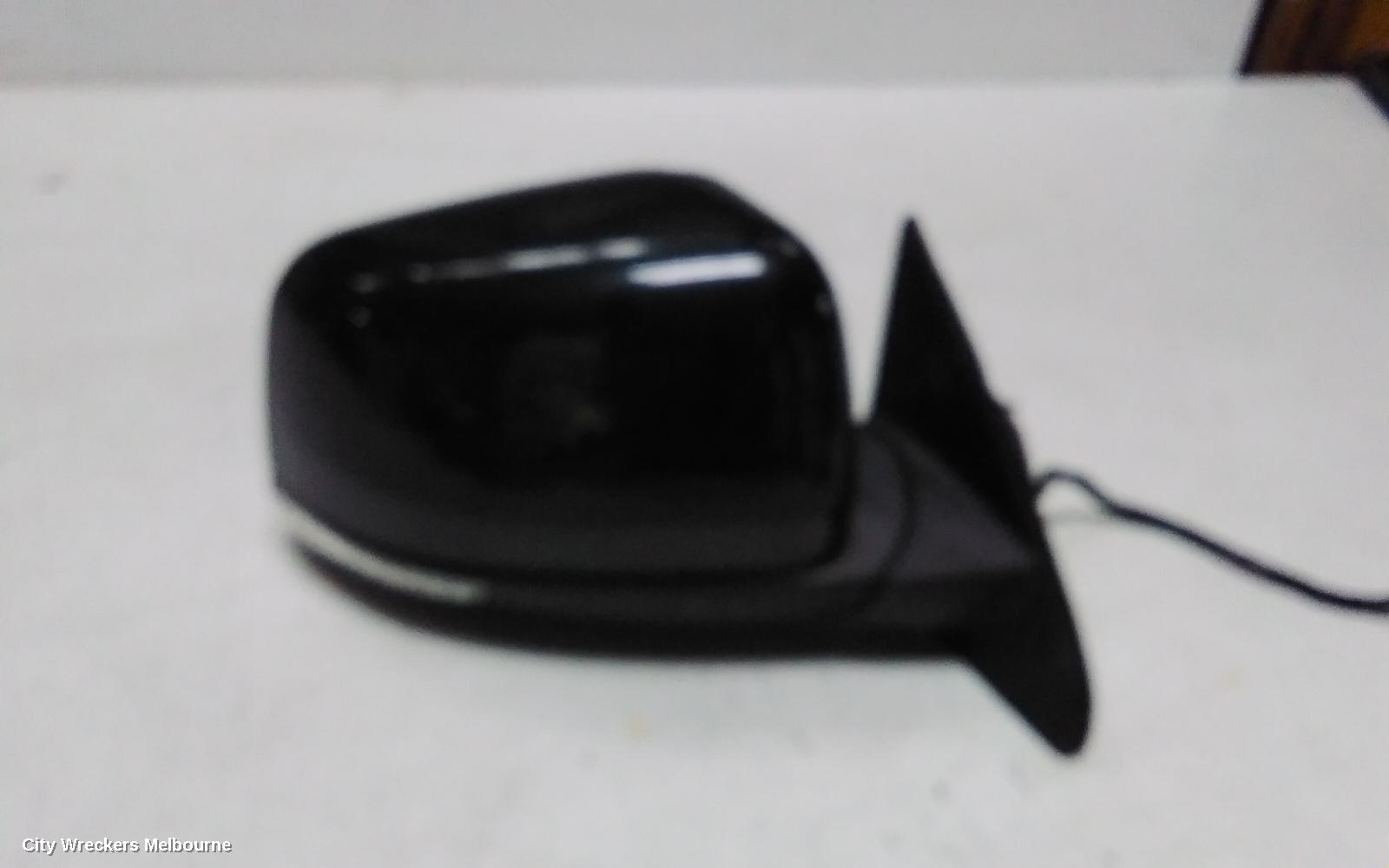 JEEP GRANDCHEROKEE RIGHT DOOR MIRROR, W/ MEMORY, AUTO DIM, NON BLIND SPOT, PUDDLE, COLOUR CODED, WK, 04/2013 - 12/2016