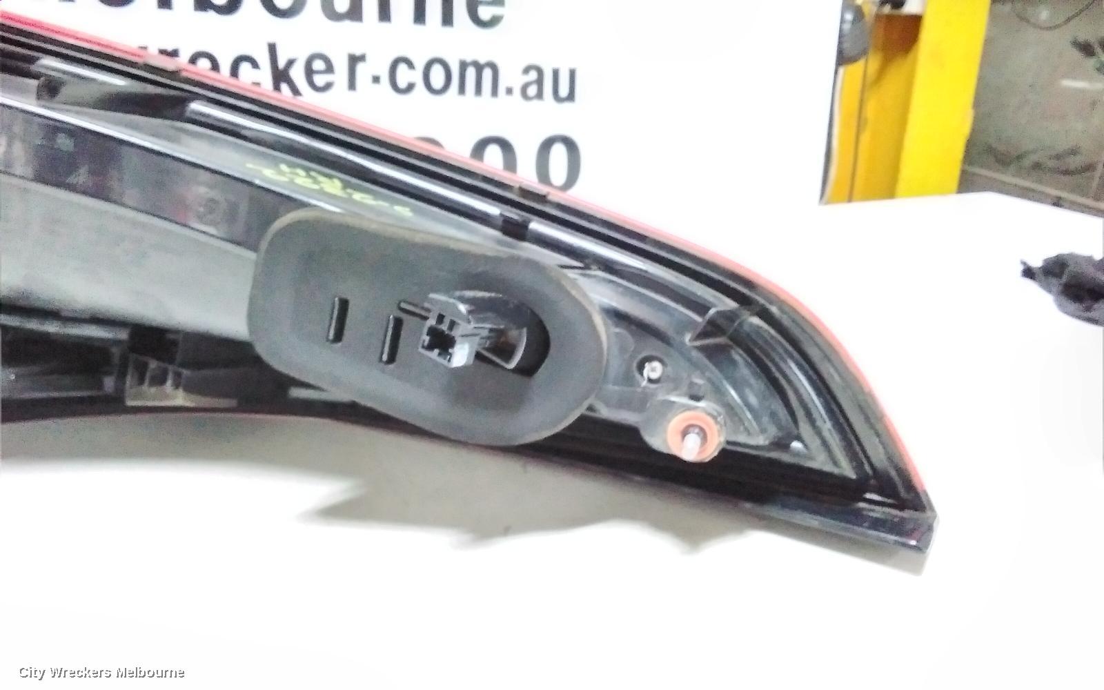 AUDI Q5 RIGHT TAILLIGHT, IN TAILGATE, 8R, LED TYPE, 10/2012 - 01/2017