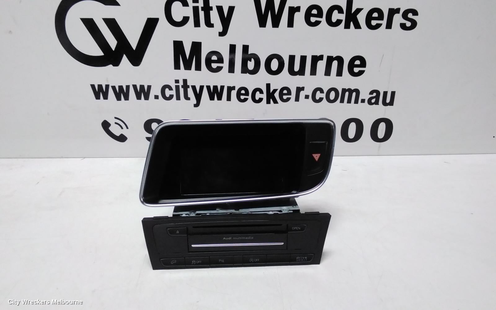 AUDI Q5 RADIO/CD/DVD/SAT/TV, DISPLAY UNIT, SAT NAV TYPE, 8R, 03/2009 - 01/2017