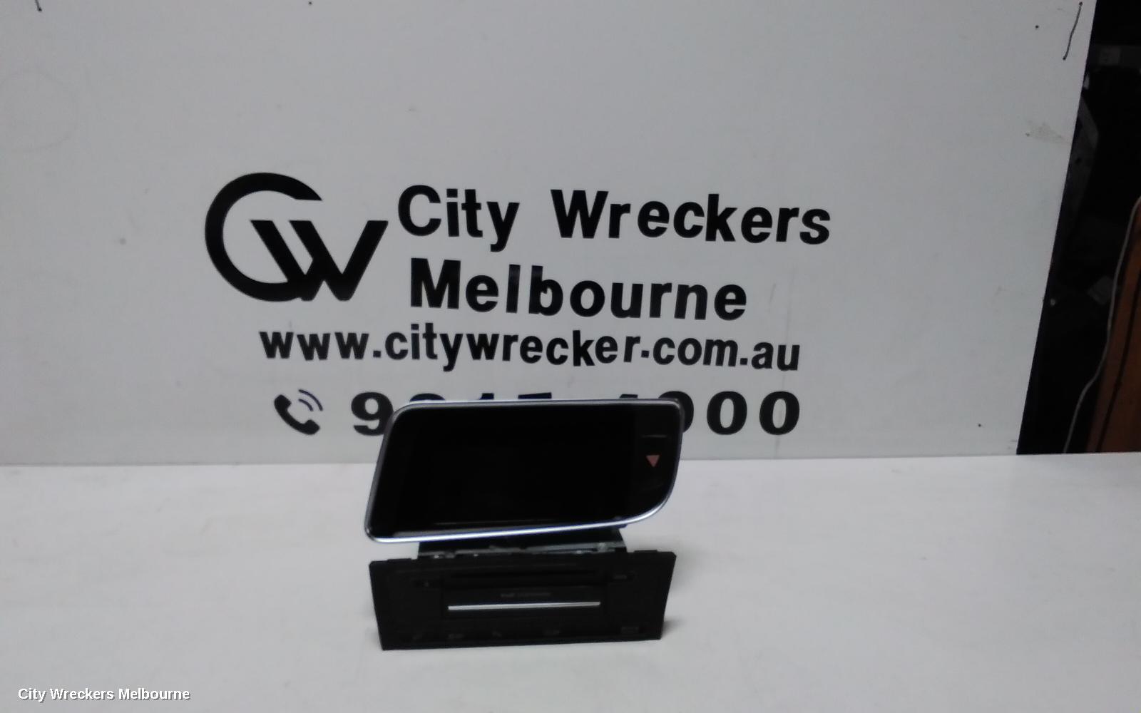 AUDI Q5 RADIO/CD/DVD/SAT/TV, DISPLAY UNIT, SAT NAV TYPE, 8R, 03/2009 - 01/2017
