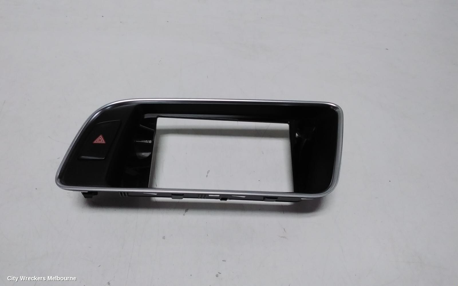 AUDI Q5 RADIO/CD/DVD/SAT/TV, DISPLAY UNIT, SAT NAV TYPE, 8R, 03/2009 - 01/2017