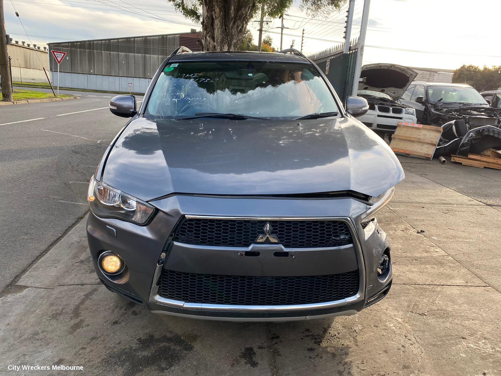 MITSUBISHI OUTLANDER BOOTLID/TAILGATE, TAILGATE, ZG-ZH, UPPER, W/ CAMERA TYPE, 11/2006 - 10/2012