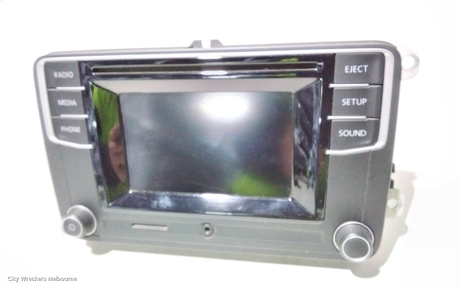 VOLKSWAGEN TRANSPORTER RADIO/CD/DVD/SAT/TV, DISPLAY COMPOSITION MEDIA, 6.33IN, T6, 07/2015 - 07/2020