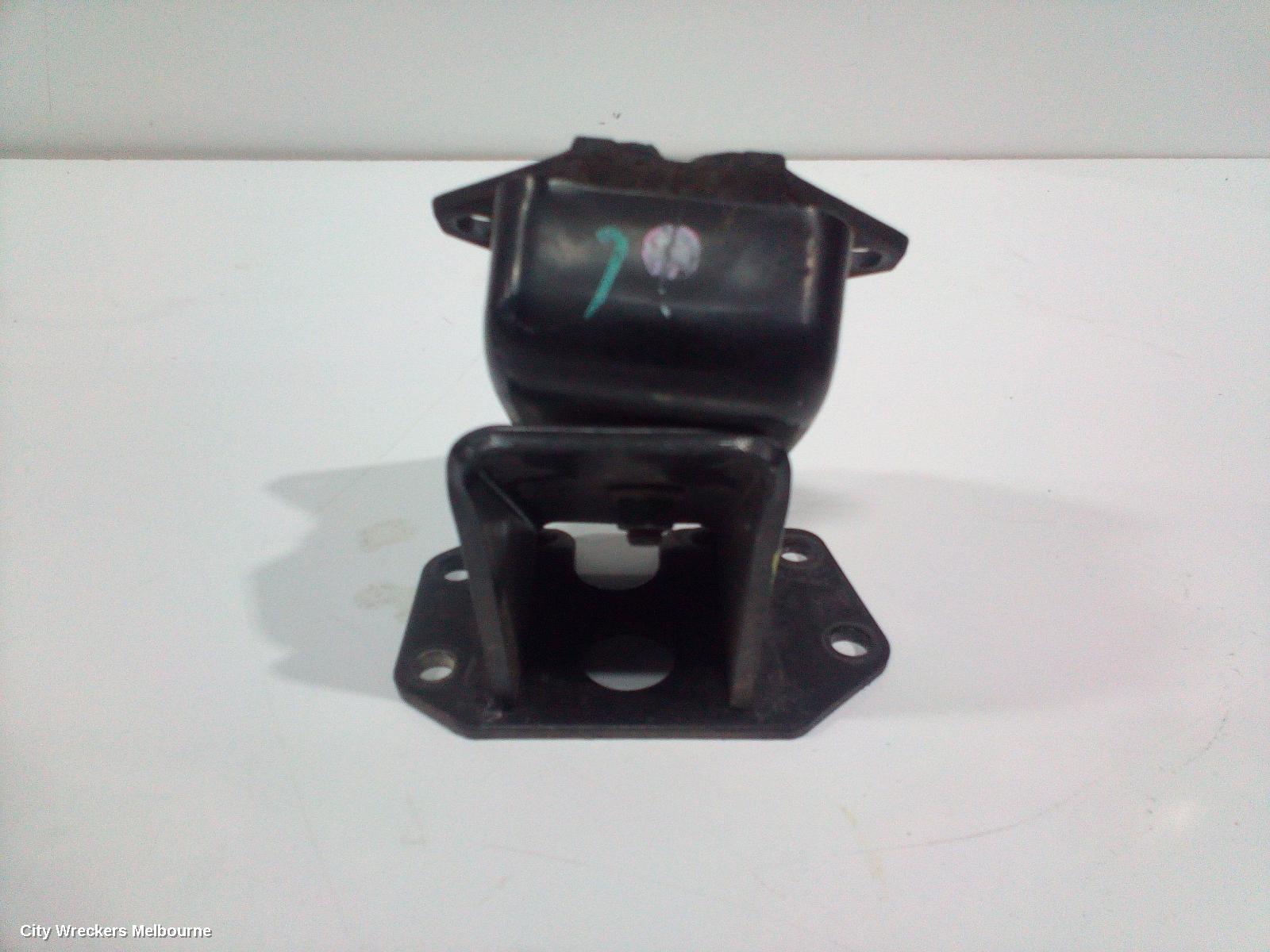 MITSUBISHI TRITON MOUNT, MQ-MR, 03/2015 - 10/2023