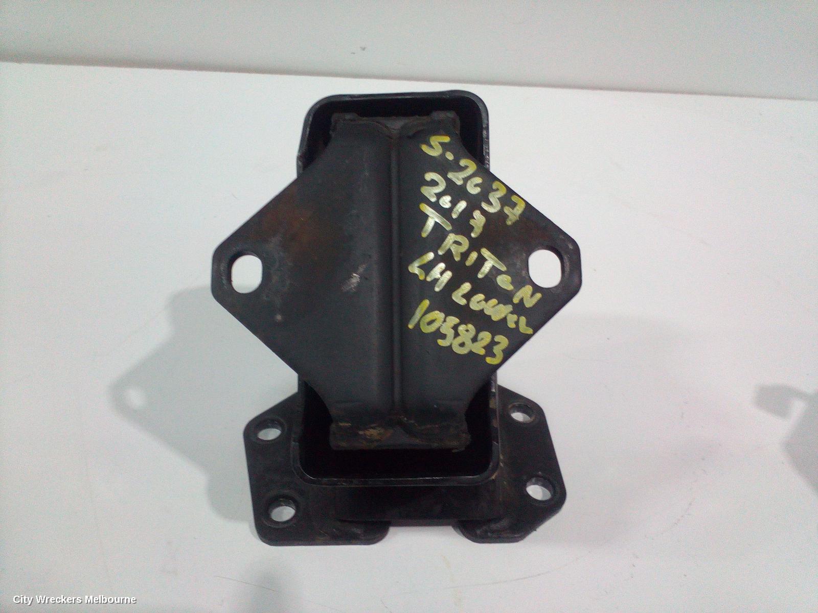 MITSUBISHI TRITON MOUNT, MQ-MR, 03/2015 - 10/2023