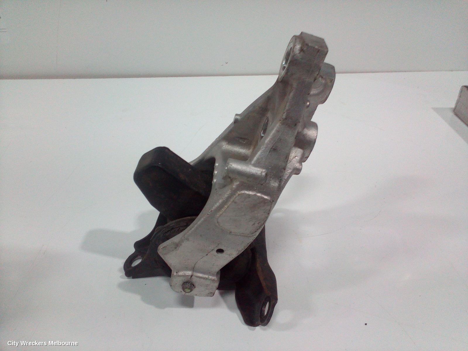 HONDA JAZZ MOUNT, GE 08/2008 ONWARDS06-14
