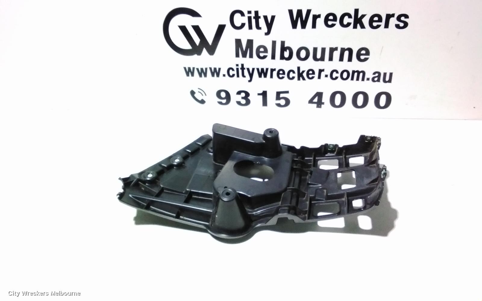 BMW X1, E84, 04/2010 - 07/2015, LHR BAR BRAKET: 105835