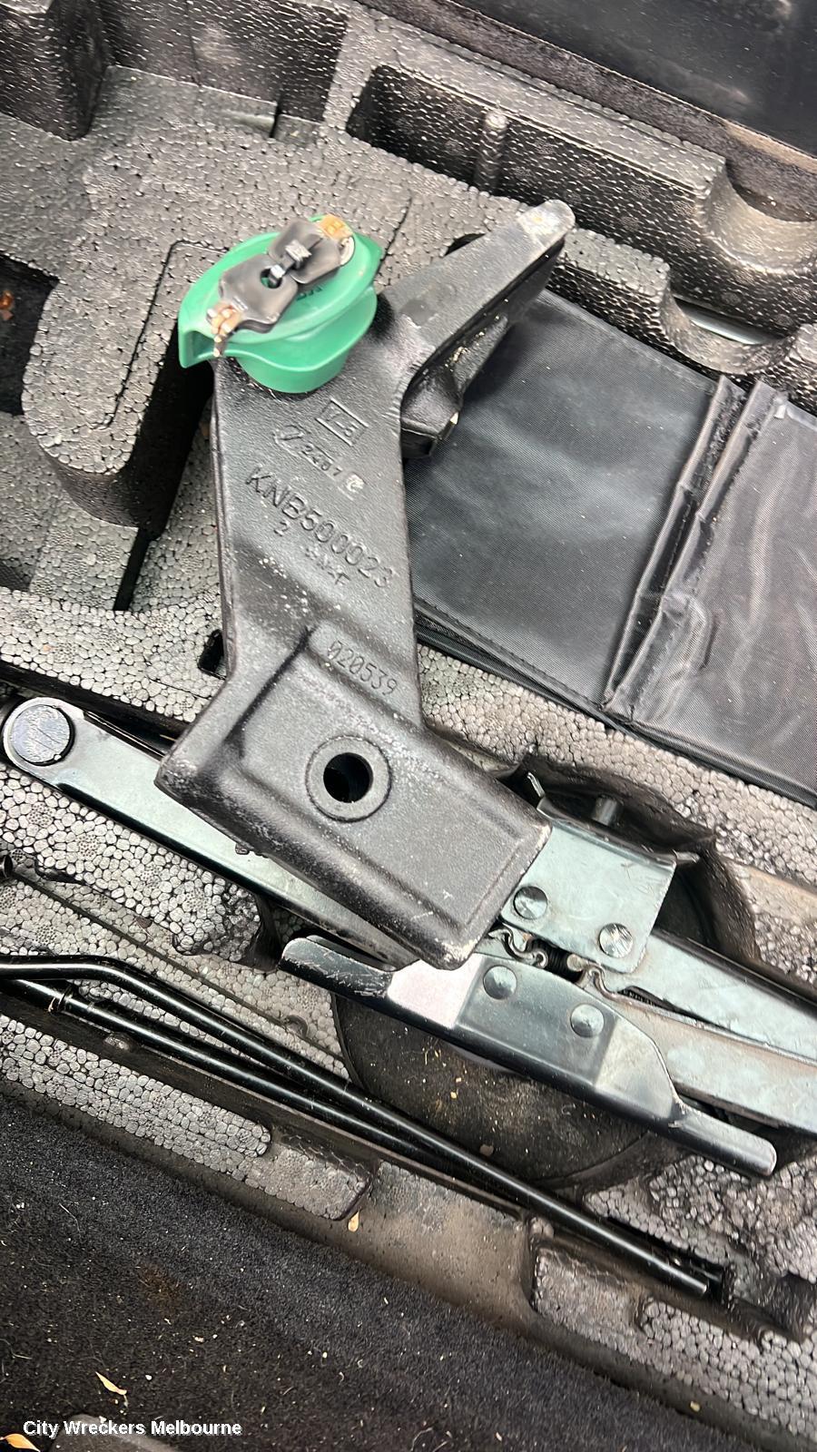 LAND ROVER RANGEROVER SPORT TOWBAR, L320, 08/2005 - 12/2013