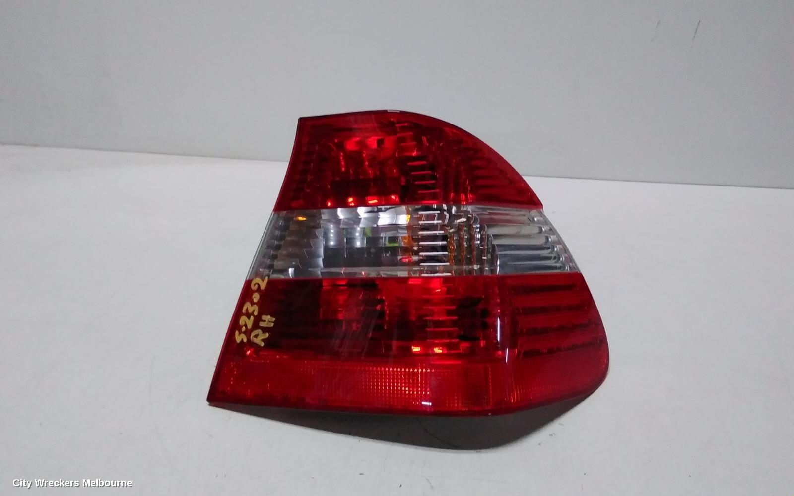 BMW 3 SERIES RIGHT TAILLIGHT, E46, SEDAN, CLEAR FLASHER TYPE, 10/2001 - 01/2005