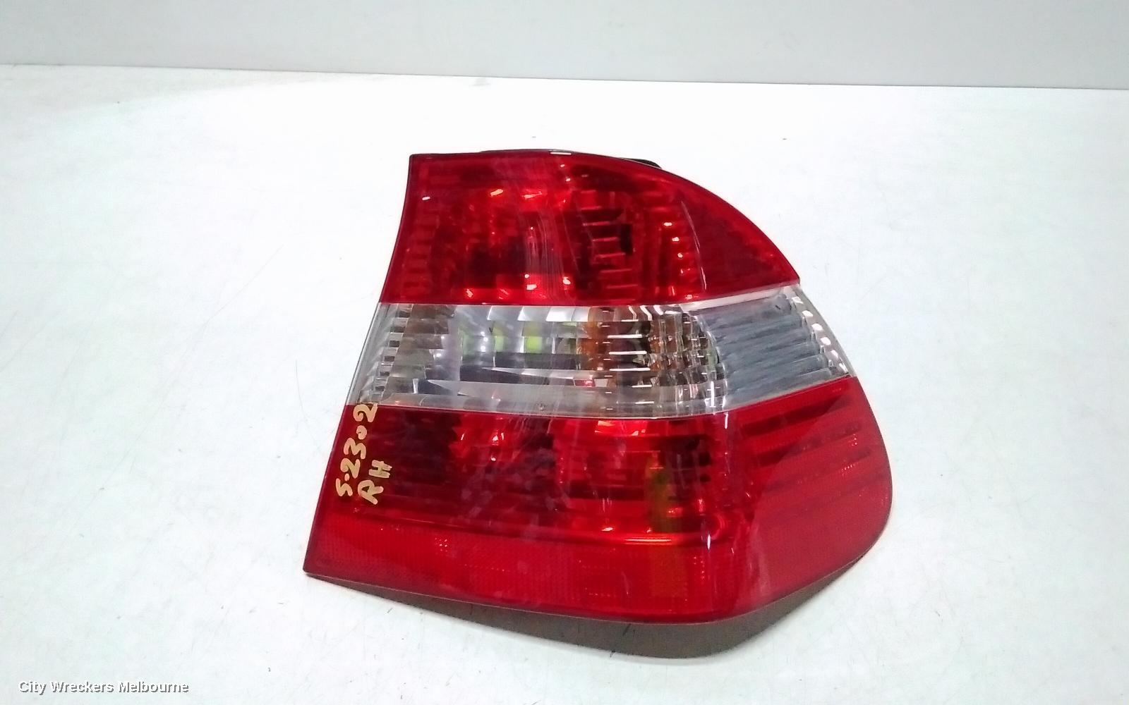 BMW 3 SERIES RIGHT TAILLIGHT, E46, SEDAN, CLEAR FLASHER TYPE, 10/2001 - 01/2005