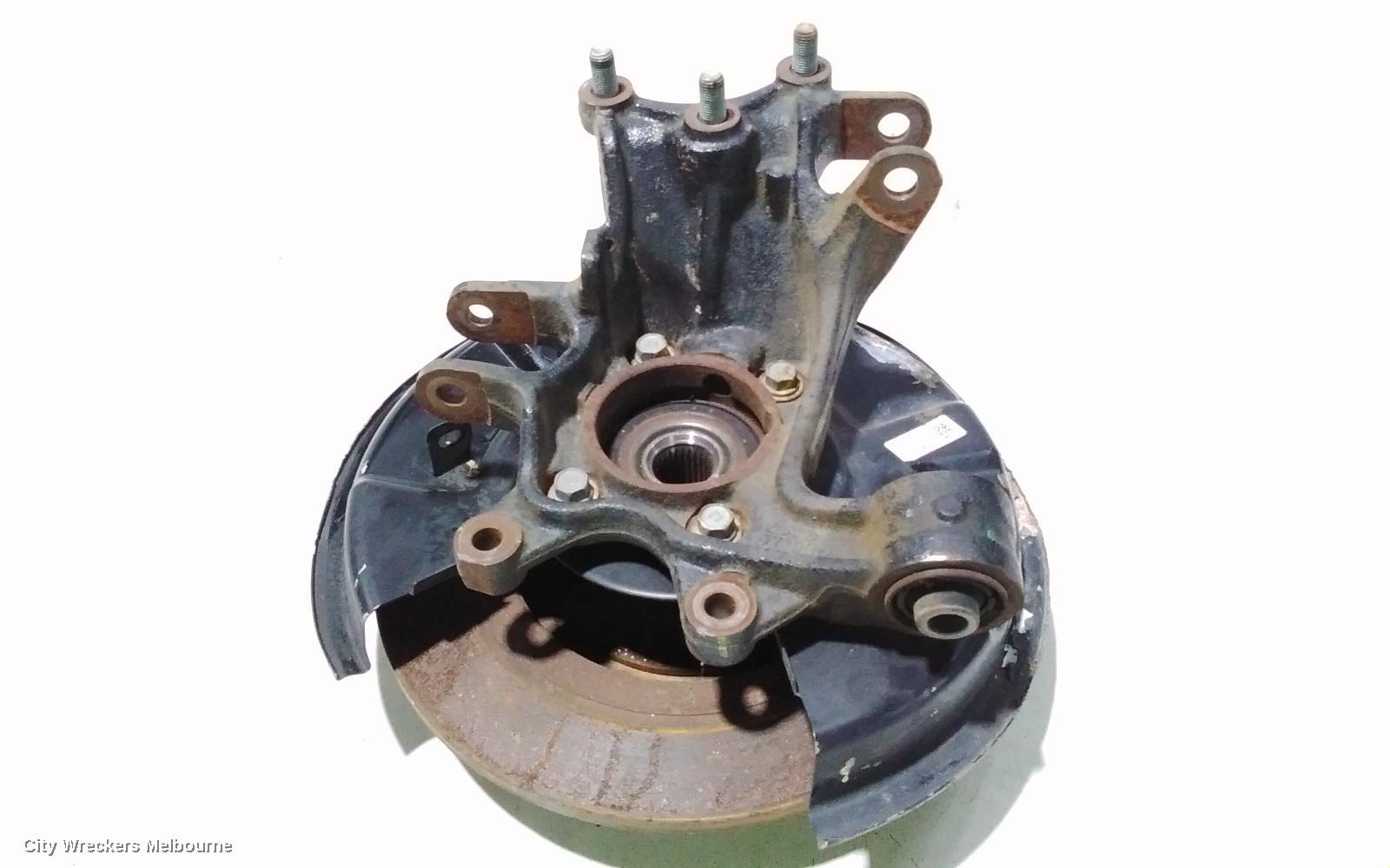 KIA SPORTAGE LEFT REAR HUB ASSEMBLY, QL, AWD, 10/2015 - 08/2021