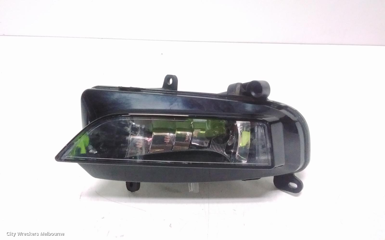 AUDI A4 LEFT INDICATOR/FOG/SIDE, BUMPER FOGLAMP, B8 8K, 02/2008 - 01/2012