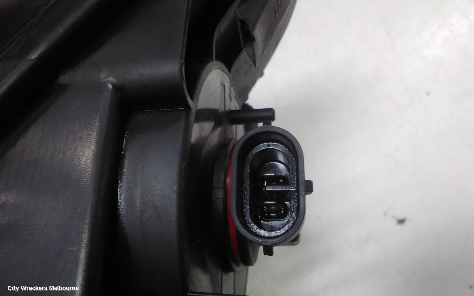 AUDI A4 LEFT INDICATOR/FOG/SIDE, BUMPER FOGLAMP, B8 8K, 02/2008 - 01/2012