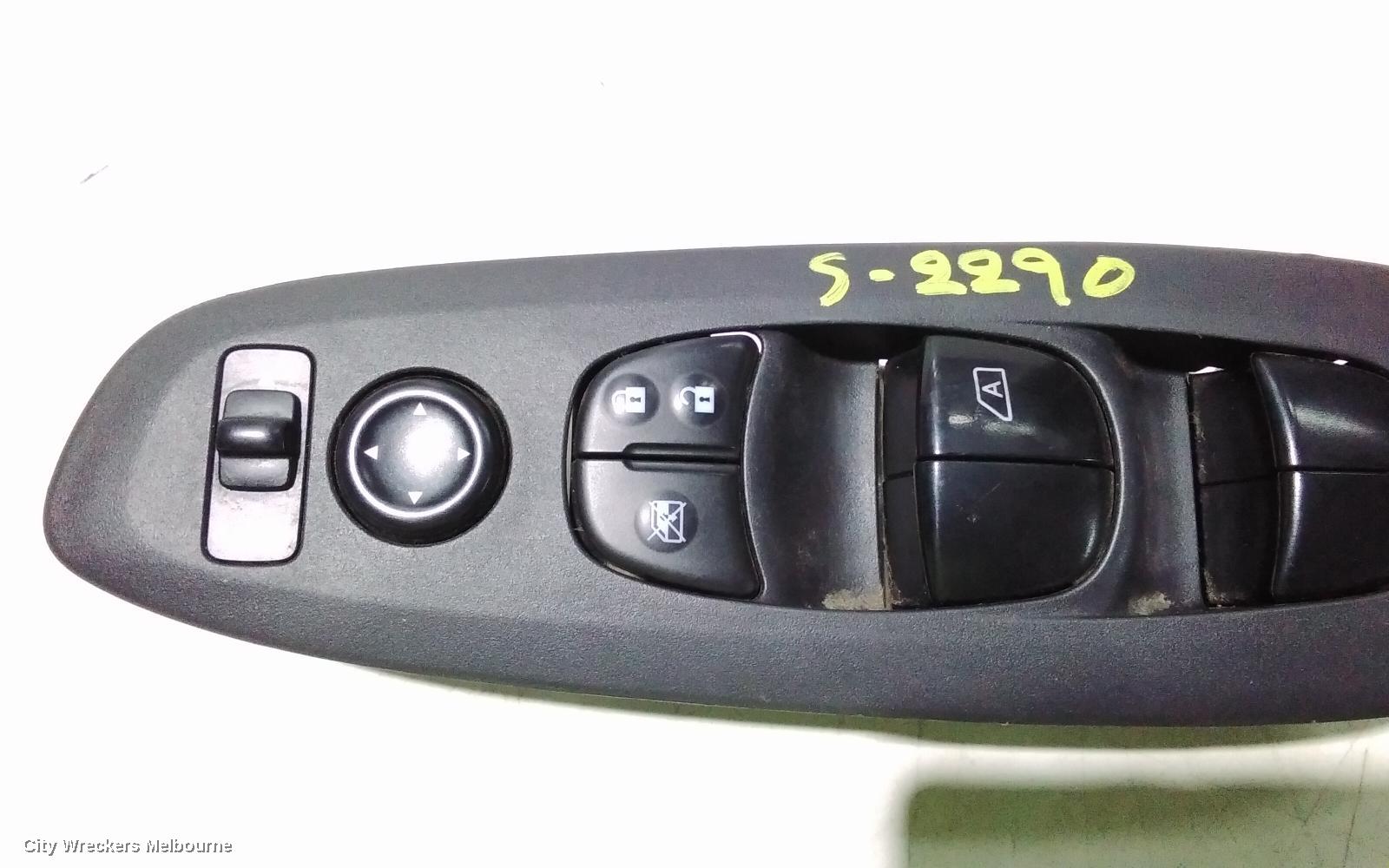 NISSAN PATHFINDER PWR DR WIND SWITCH, RH FRONT (MASTER SWITCH), R52, 06/2013 - 04/2021