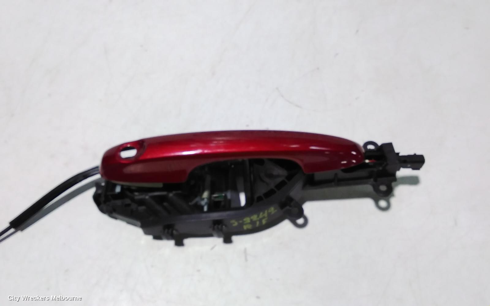 FORD FOCUS DOOR HANDLE, OUTER, RH FRONT, NON KEYLESS TYPE, SA, 10/2018 ONWARDS