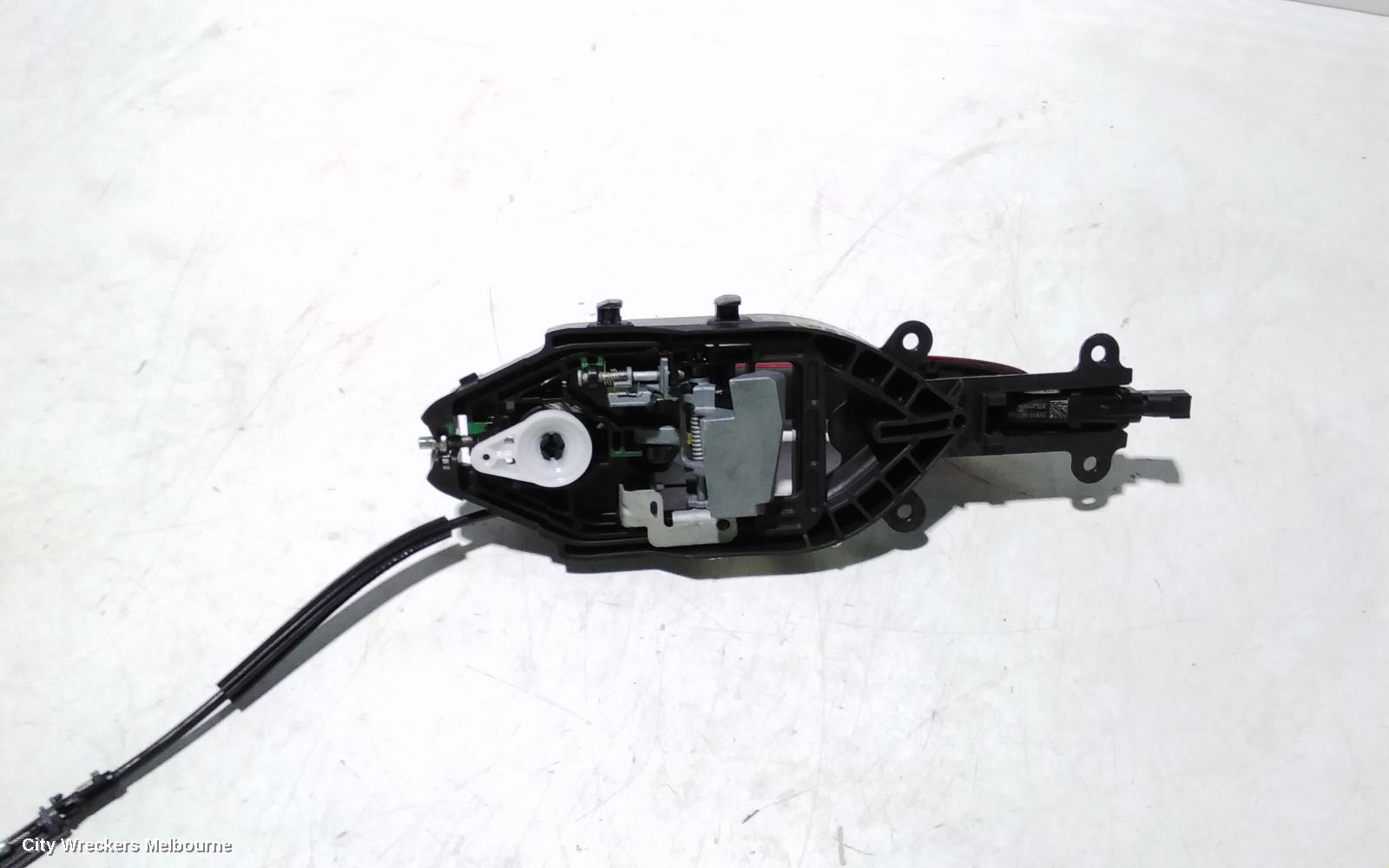 FORD FOCUS DOOR HANDLE, OUTER, RH FRONT, NON KEYLESS TYPE, SA, 10/2018 ONWARDS