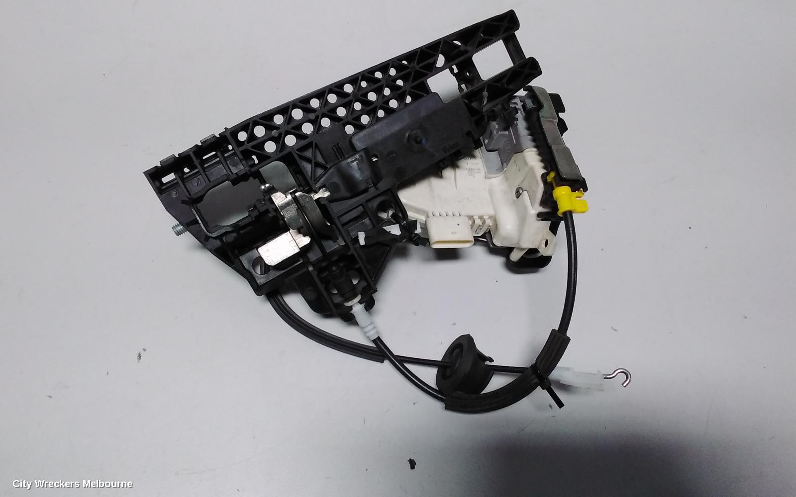AUDI A4 DOOR/BOOT/GATE LOCK, LEFT REAR DOOR LOCK, B8 8K, SINGLE ROW (6 PIN), P/N 8K0839015C, 02/2008 - 09/2015