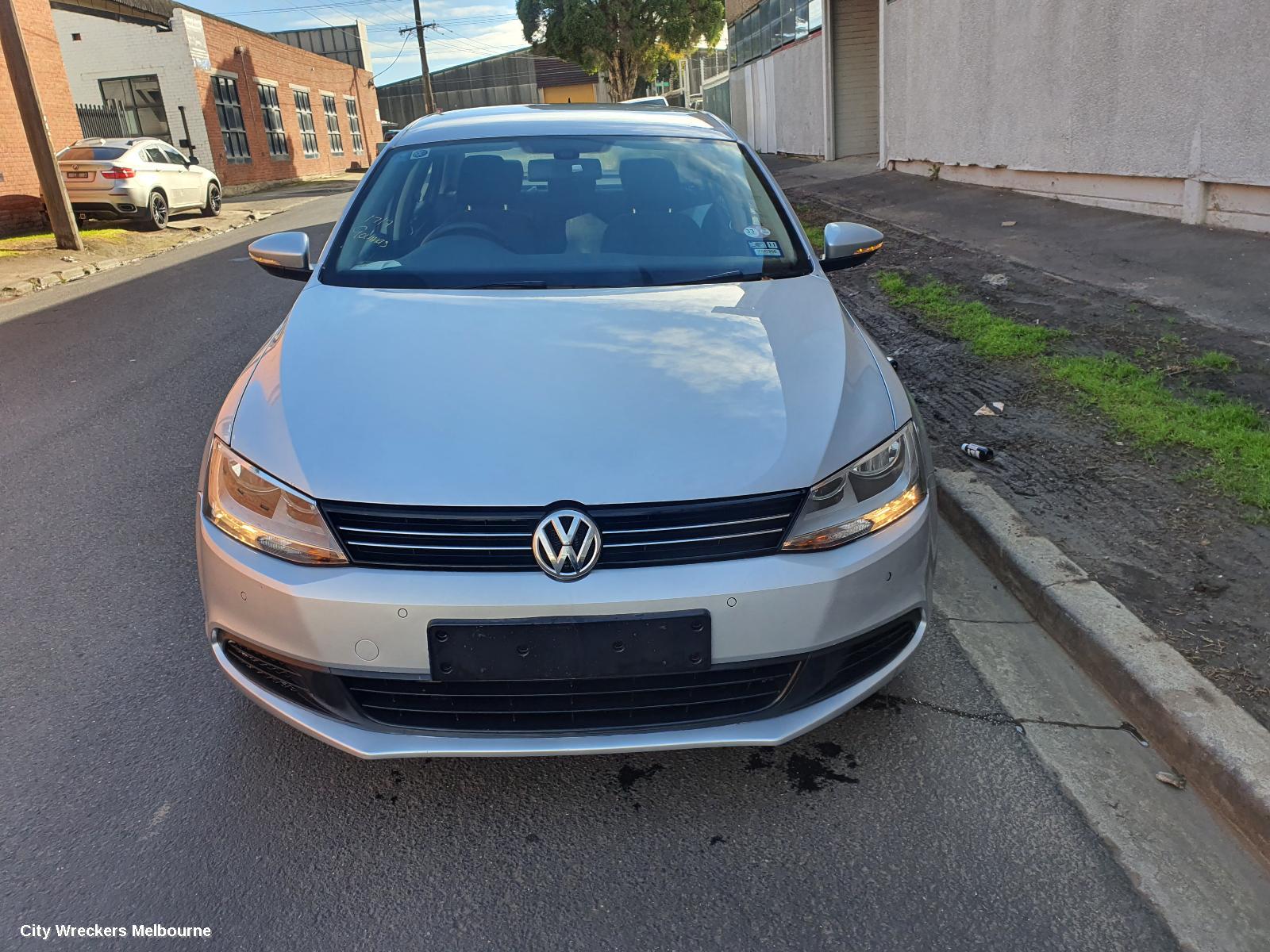 VOLKSWAGEN JETTA PWR DR WIND SWITCH, RH FRONT (MASTER SWITCH), 1B, 02/2011 - 12/2017