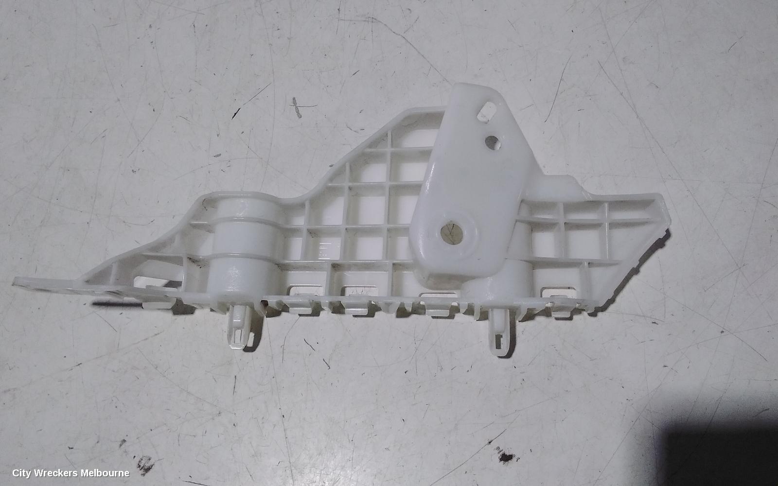 HOLDEN TRAX, TJ, 08/2013 - 12/2020, RIGHT FRONT BAR SLID : 106041