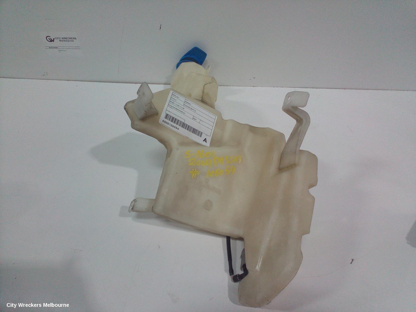 VOLKSWAGEN PASSAT WASHER BOTTLE, 3B/GP, 11/2002 - 11/2005