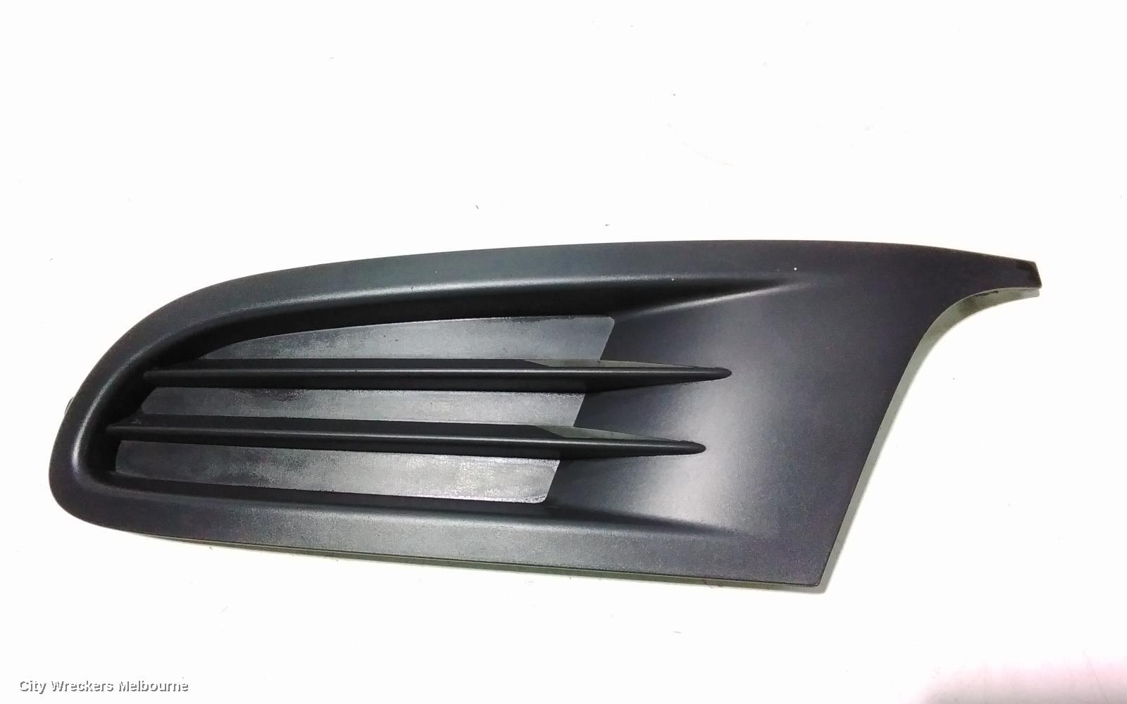 VOLKSWAGEN GOLF LEFT INDICATOR/FOG/SIDE, BUMPER FOGLAMP, GEN 6, STANDARD TYPE, 10/2008 - 01/2016