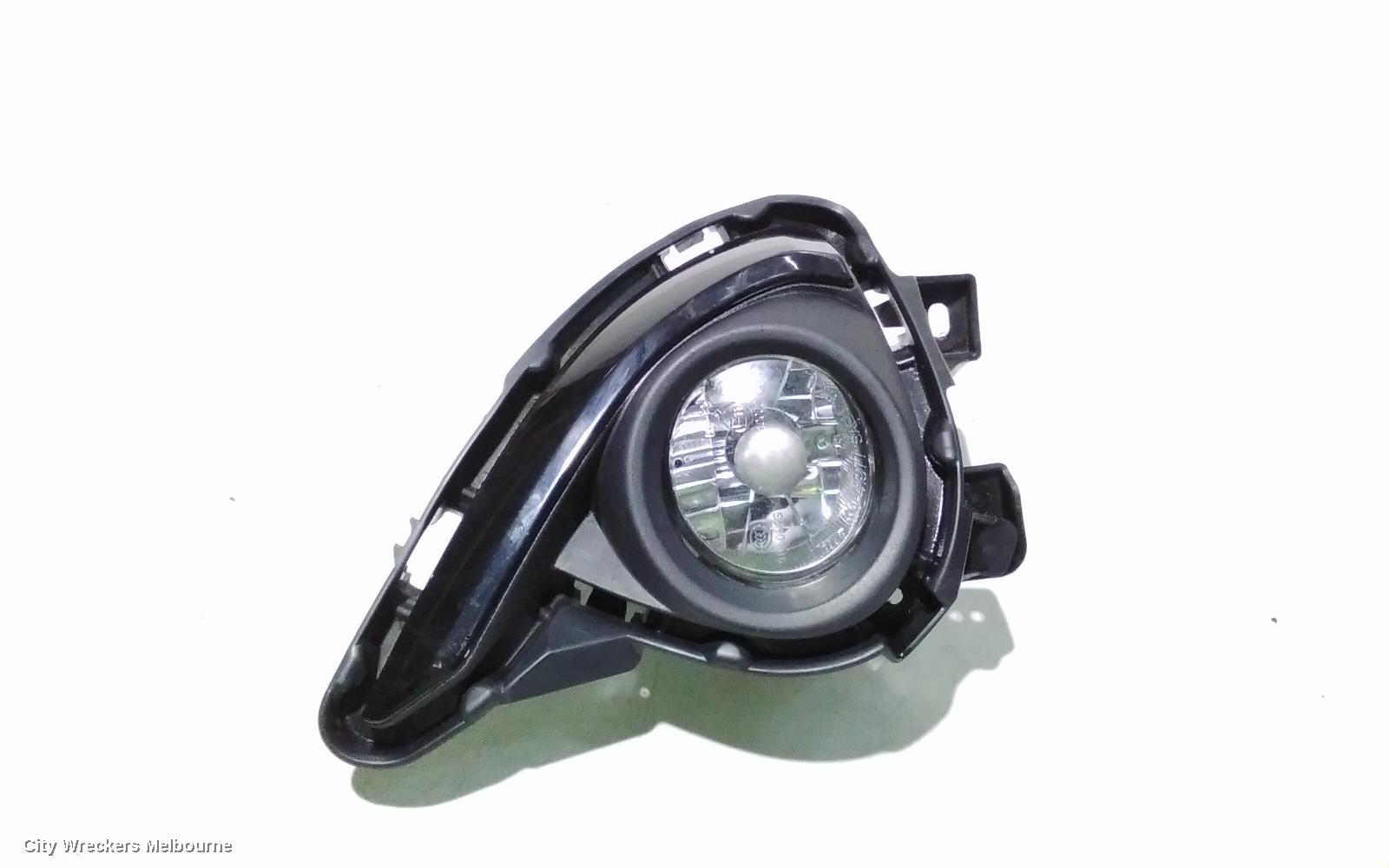 MAZDA 2 RIGHT INDICATOR/FOG/SIDE, BUMPER FOGLAMP, HALOGEN TYPE, DJ/DL, 09/2014 - 03/2017