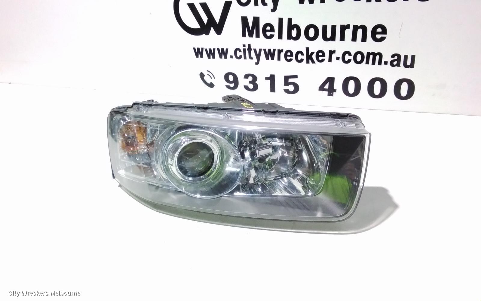 HOLDEN CAPTIVA RIGHT HEADLAMP, CG, CAPTIVA 7 (4TH VIN = C), BLACK SURROUND, 01/2011 - 09/2015