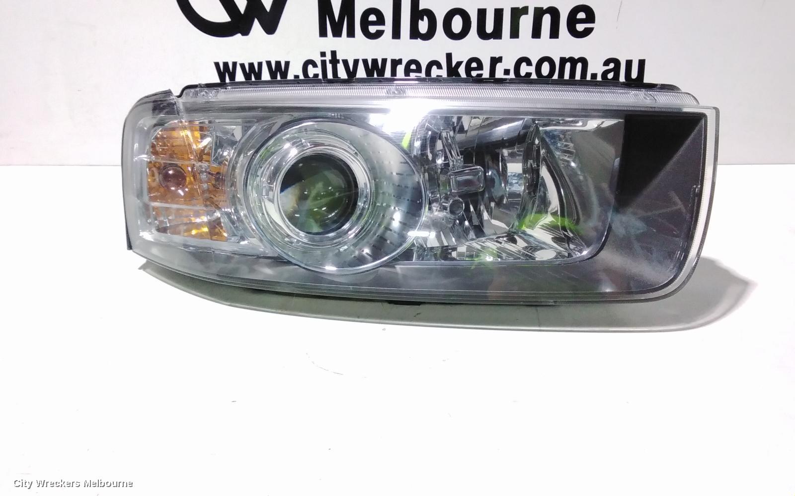 HOLDEN CAPTIVA RIGHT HEADLAMP, CG, CAPTIVA 7 (4TH VIN = C), BLACK SURROUND, 01/2011 - 09/2015