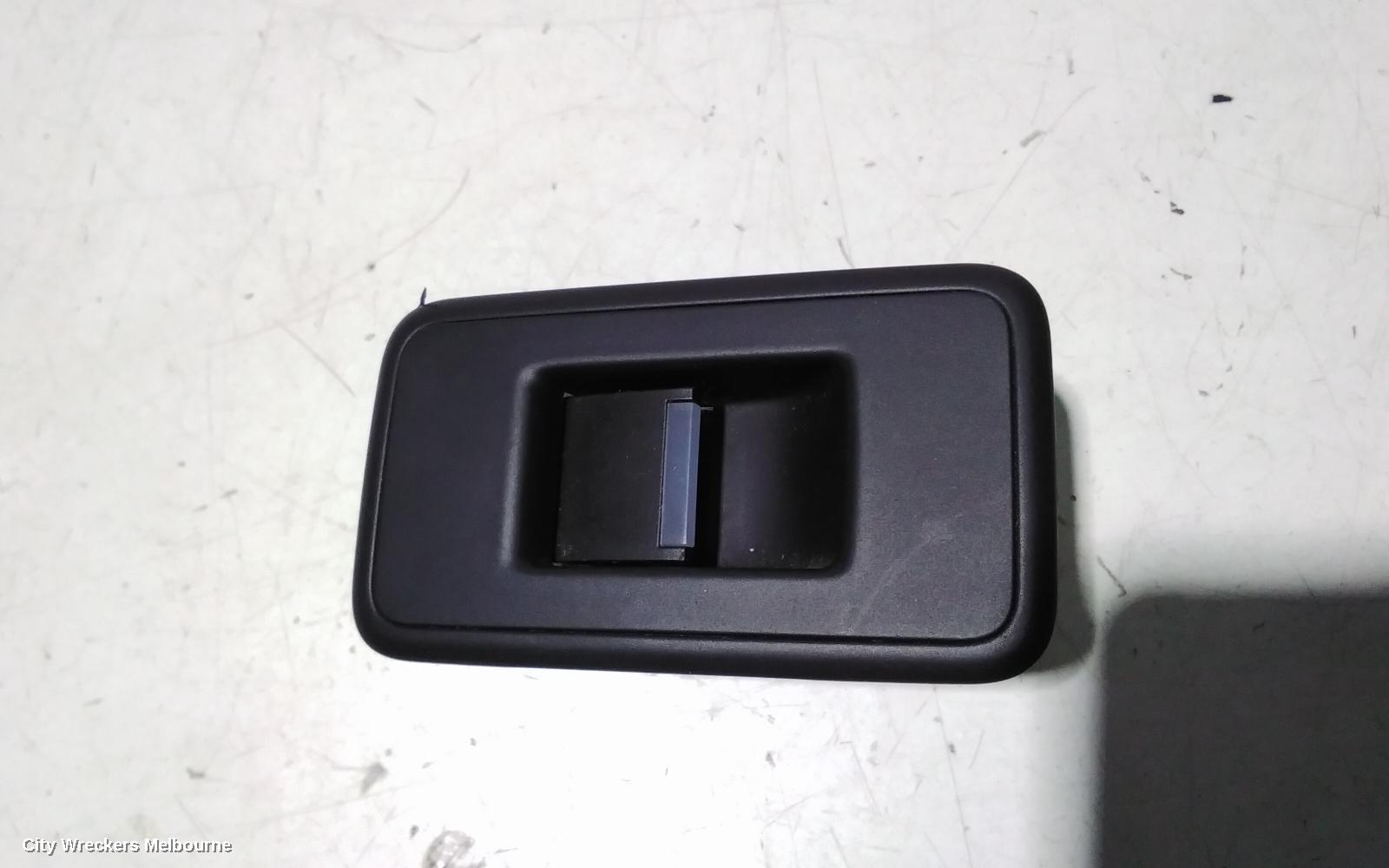LAND ROVER RANGEROVER SPORT PWR DR WIND SWITCH, LH REAR, L494, 06/2013 - 04/2022