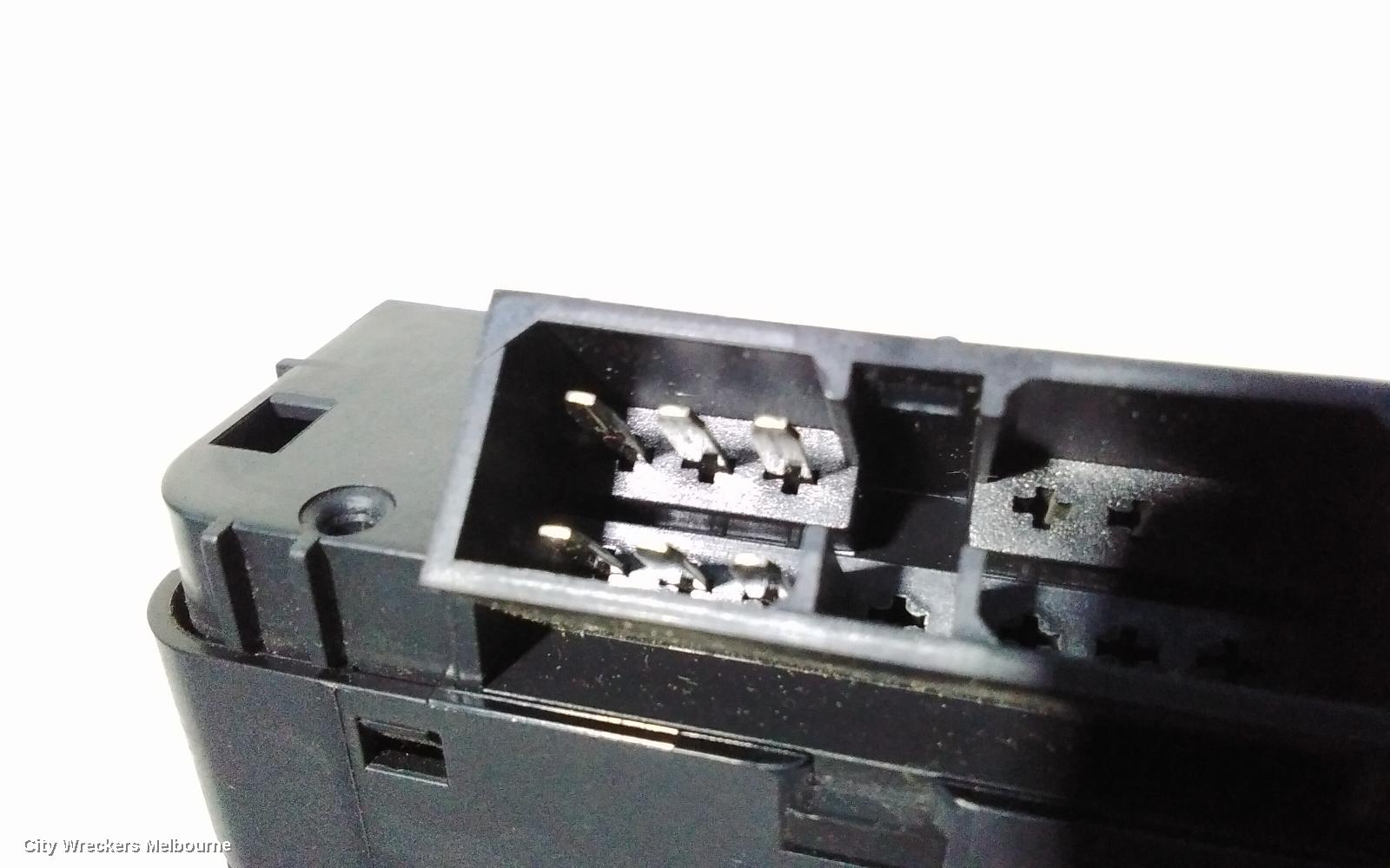FORD FALCON PWR DR WIND SWITCH, BA-BF, RH FRONT (MASTER SWITCH), 2 SWITCH TYPE, 10/2002 - 09/2010