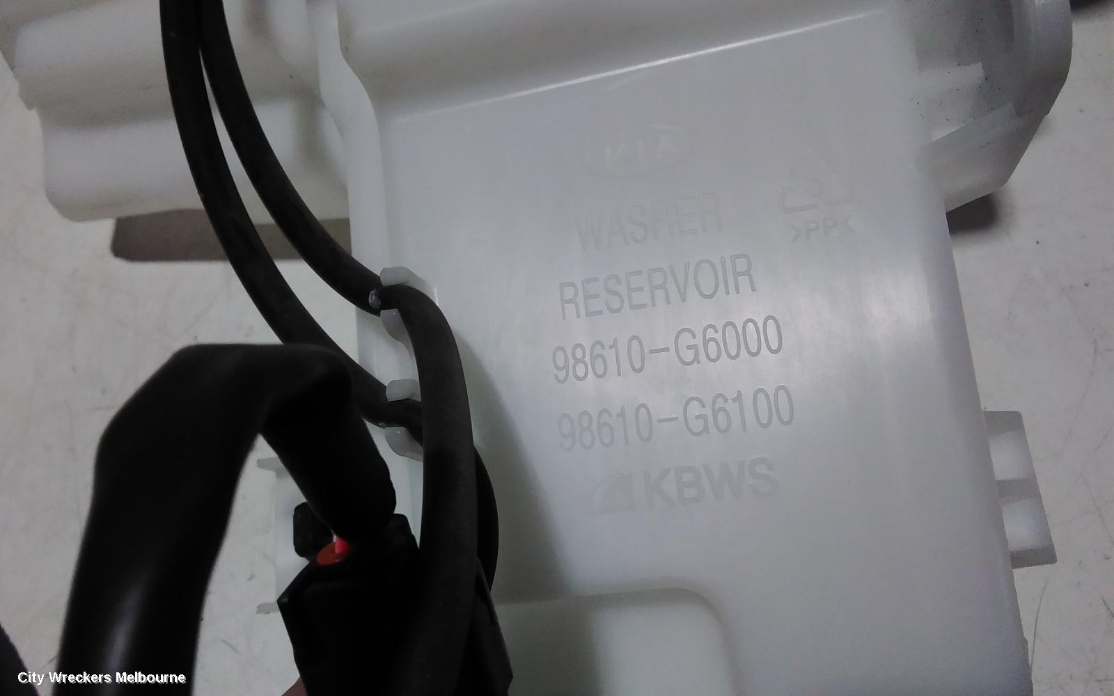 KIA PICANTO WASHER BOTTLE, JA, 05/2017 ONWARDS