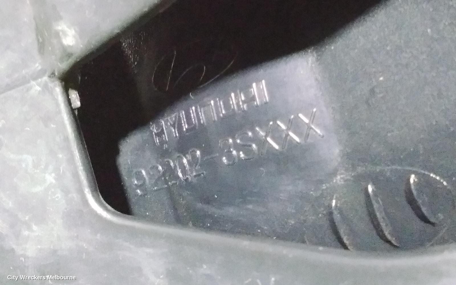 HYUNDAI I45 RIGHT INDICATOR/FOG/SIDE, BUMPER FOGLAMP, YF, 02/2010 - 05/2013 (AUS ONLY)