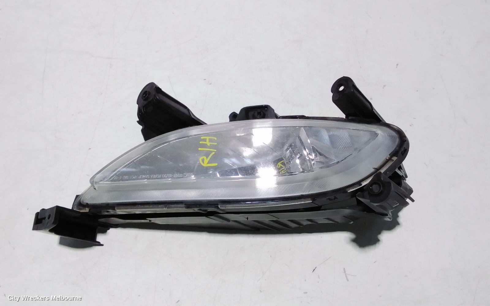 HYUNDAI I45 RIGHT INDICATOR/FOG/SIDE, BUMPER FOGLAMP, YF, 02/2010 - 05/2013 (AUS ONLY)
