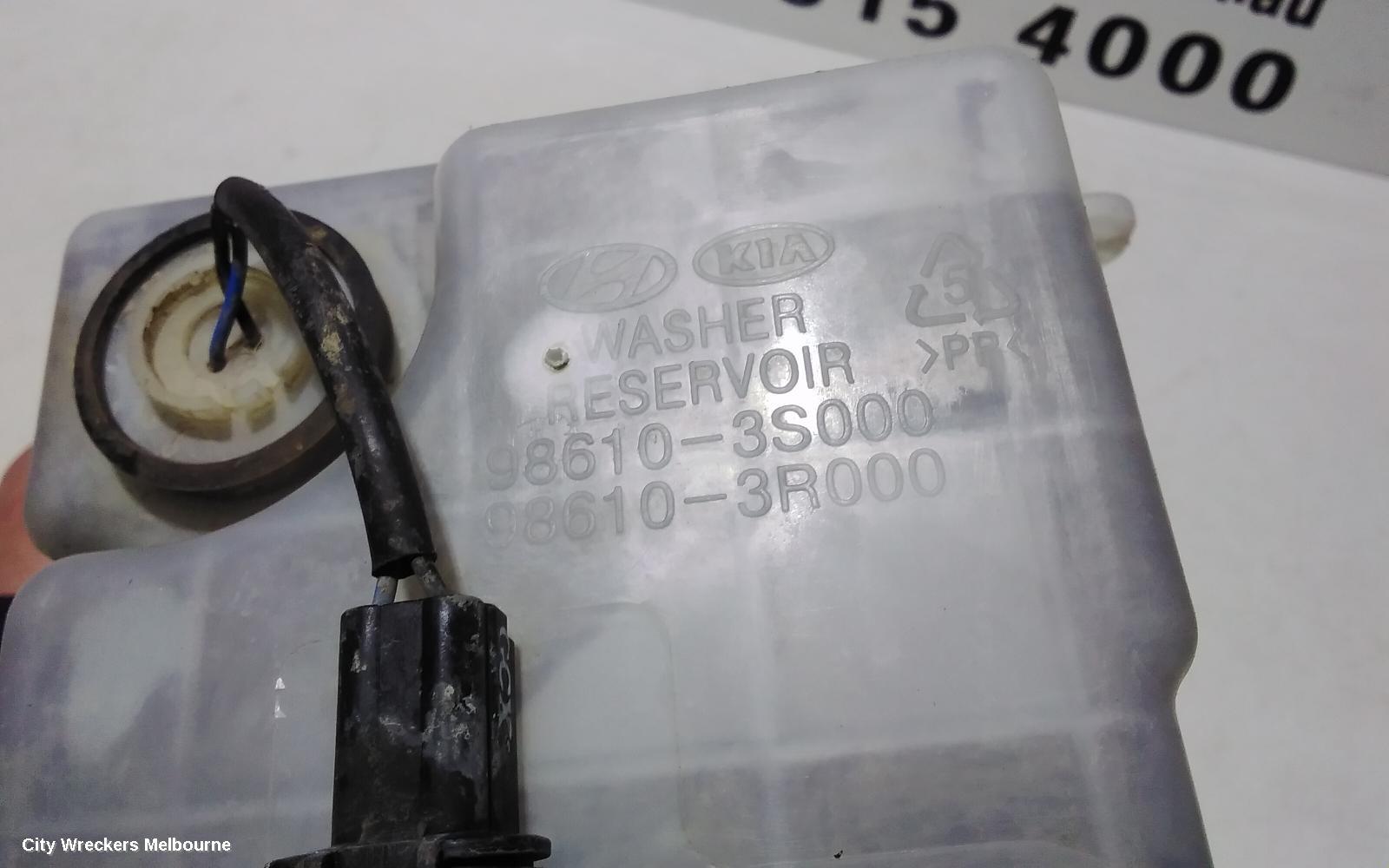 HYUNDAI I45 WASHER BOTTLE, WASHER BOTTLE MOTOR, YF, 02/2010 - 04/2014