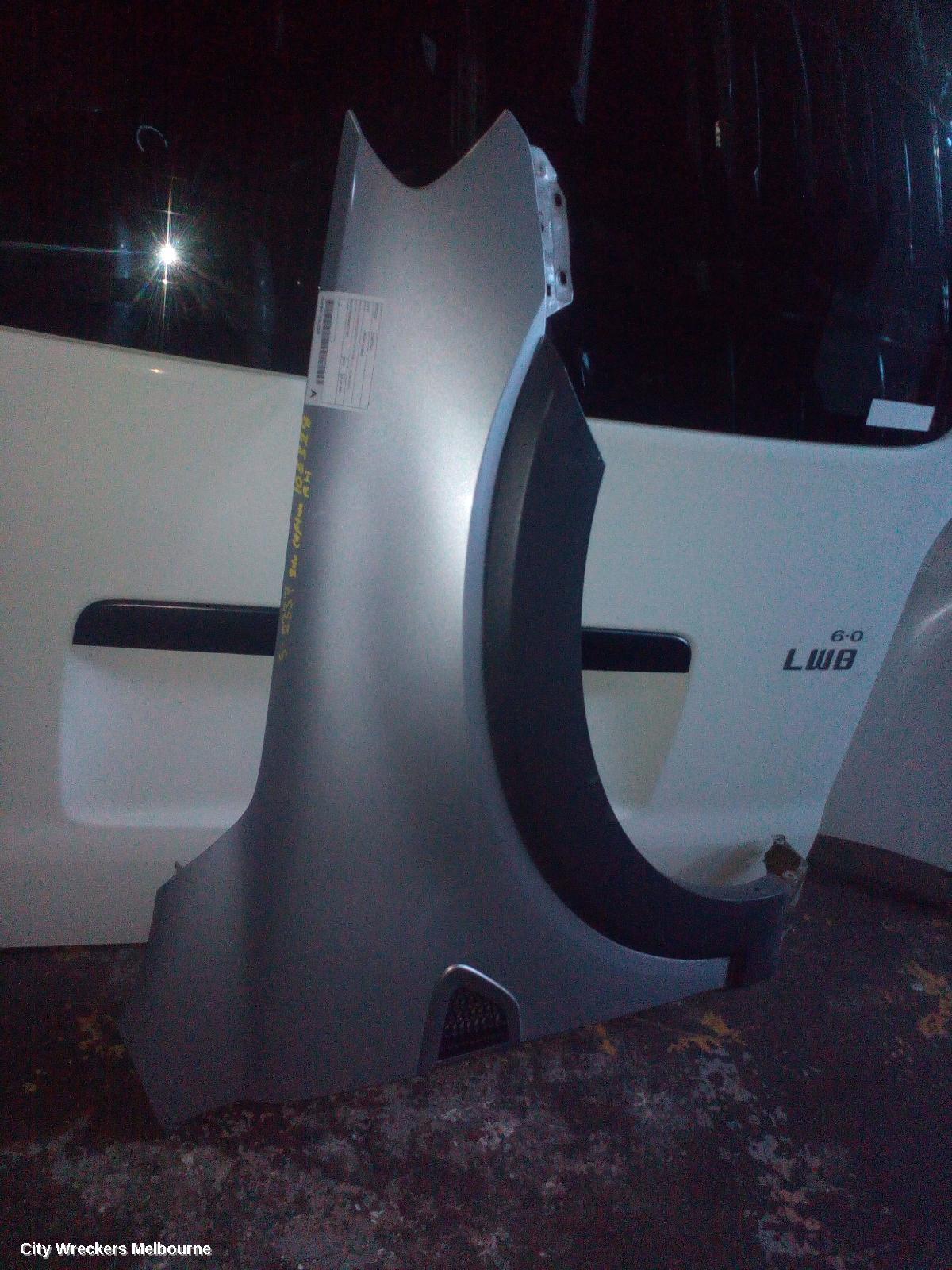 HOLDEN CAPTIVA RIGHT GUARD, CG, CX/LX/SX/CAPTIVA 7 (4TH VIN = C), 09/2006 - 02/2011