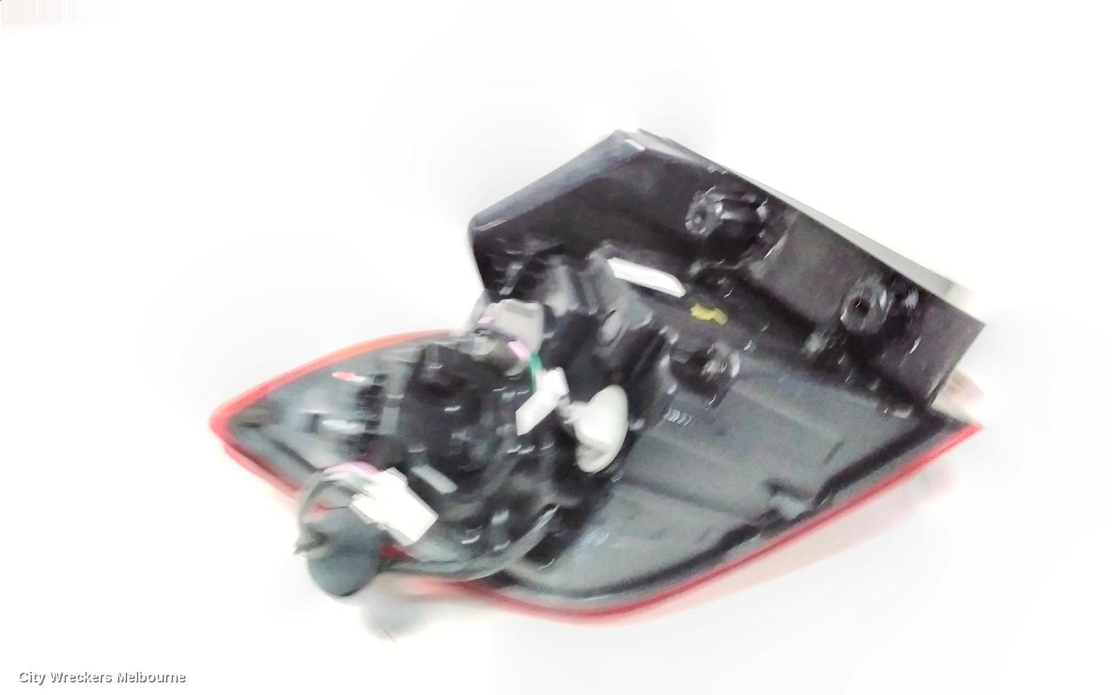 HYUNDAI I30 RIGHT TAILLIGHT, IN BODY, PD, HATCH (S.KOREA VIN KMHH), STANDARD, NON LED TYPE, 03/2017 ONWARDS
