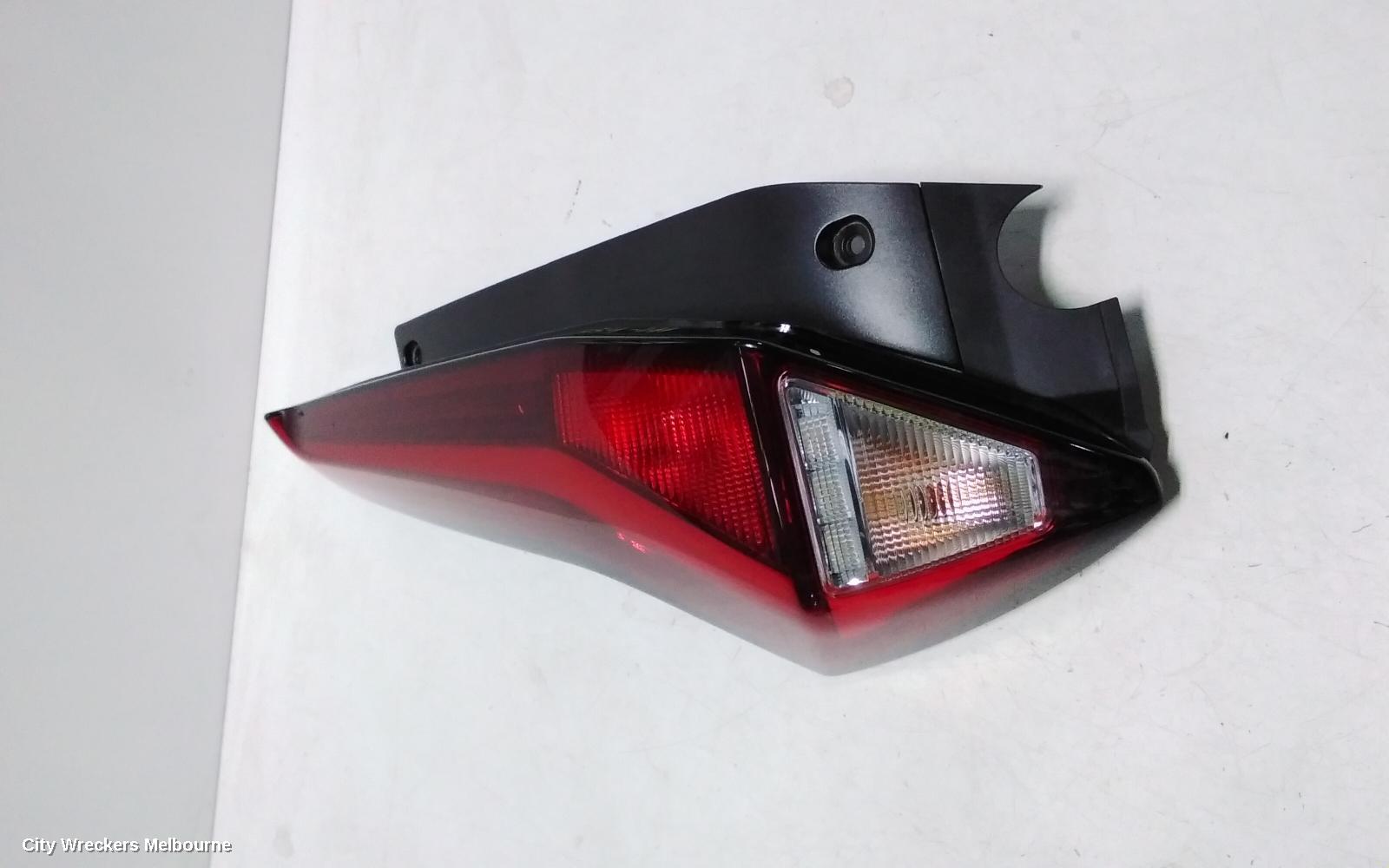 MG MG3 LEFT TAILLIGHT, SZP1, IN BODY, CLEAR ON BOTTOM, 06/2018 ONWARDS