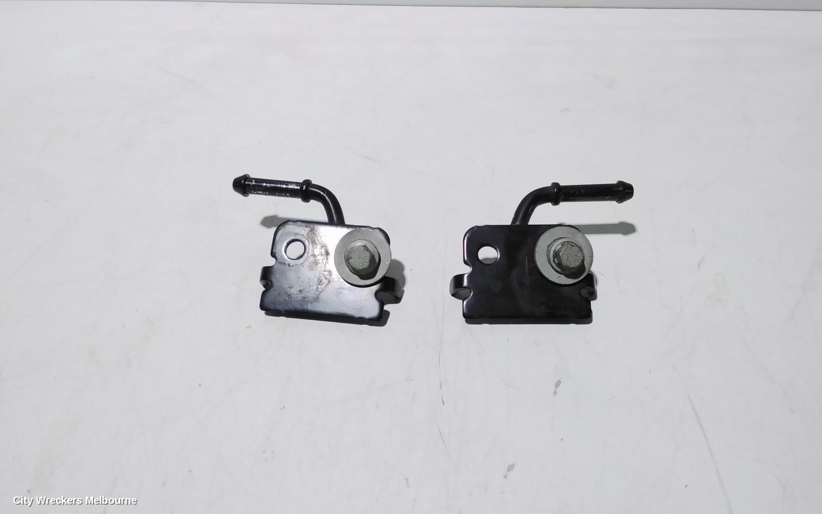 LAND ROVER RANGEROVER SPORT, L494, 12/2013 - 04/2022, EXHAUST HOLDER: 106384