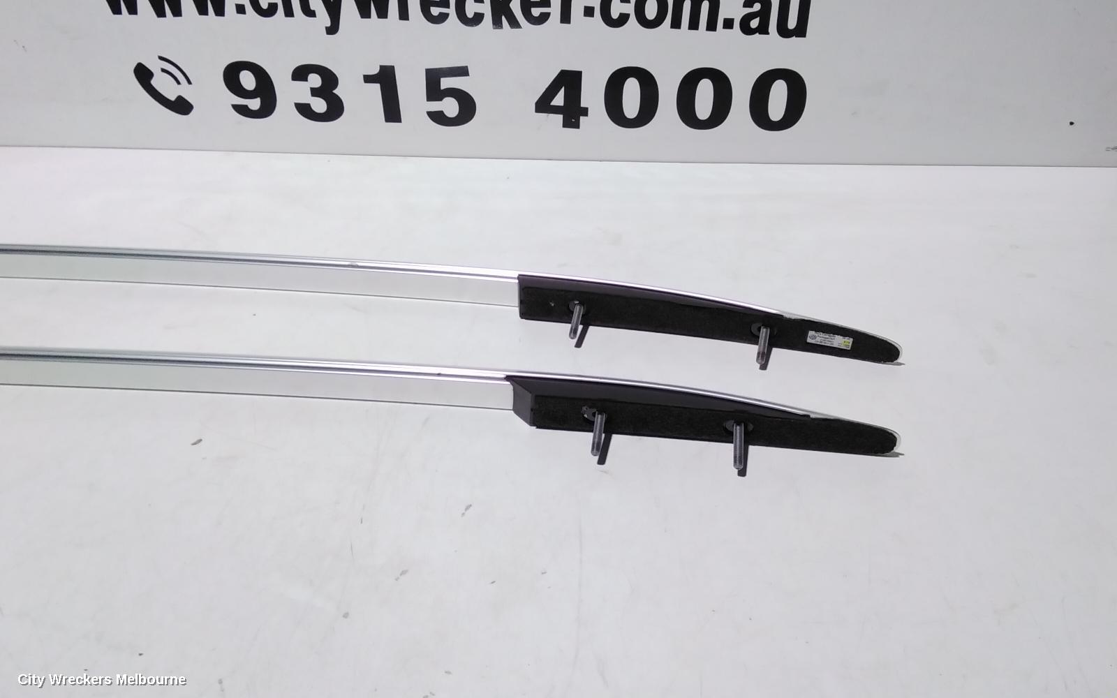 VOLKSWAGEN T-ROC ROOF RAIL