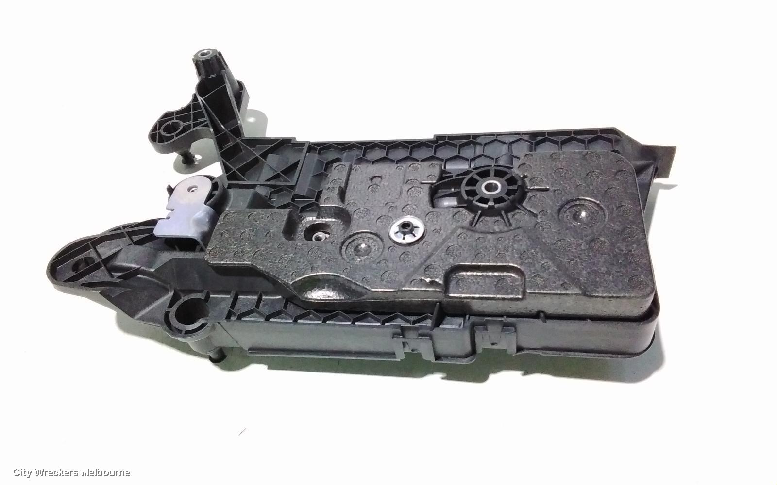VOLKSWAGEN T-ROC BATTERY TRAY, A1, 03/2020 - 12/2025
