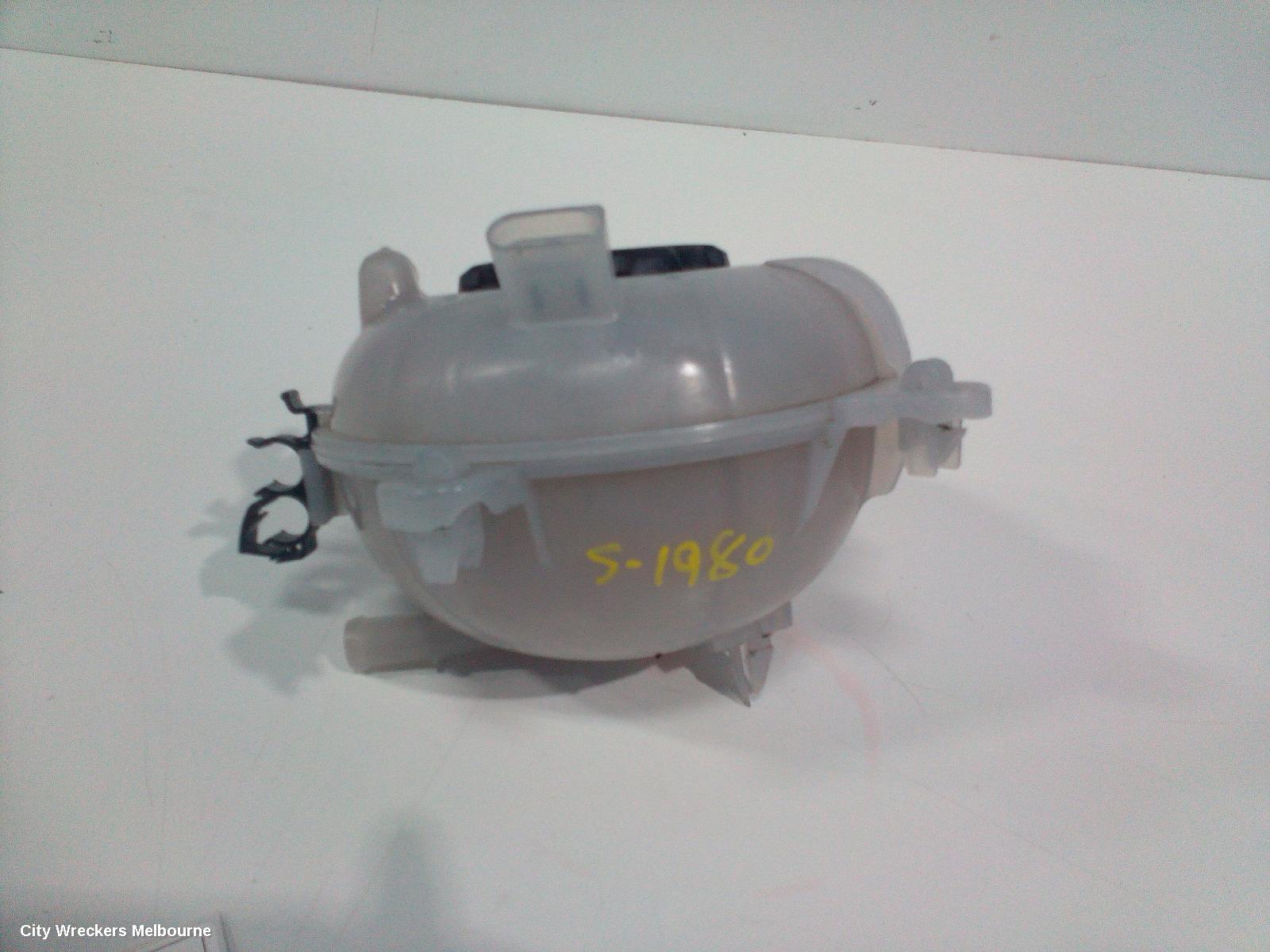 VOLKSWAGEN T-ROC OVERFLOW BOTTLE, A1, 03/2020 - 12/2025