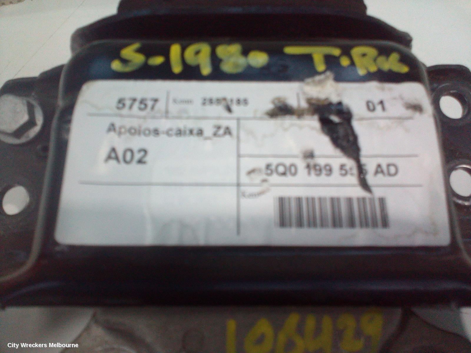 VOLKSWAGEN T-ROC MOUNT, A1, 03/2020 - 12/2025