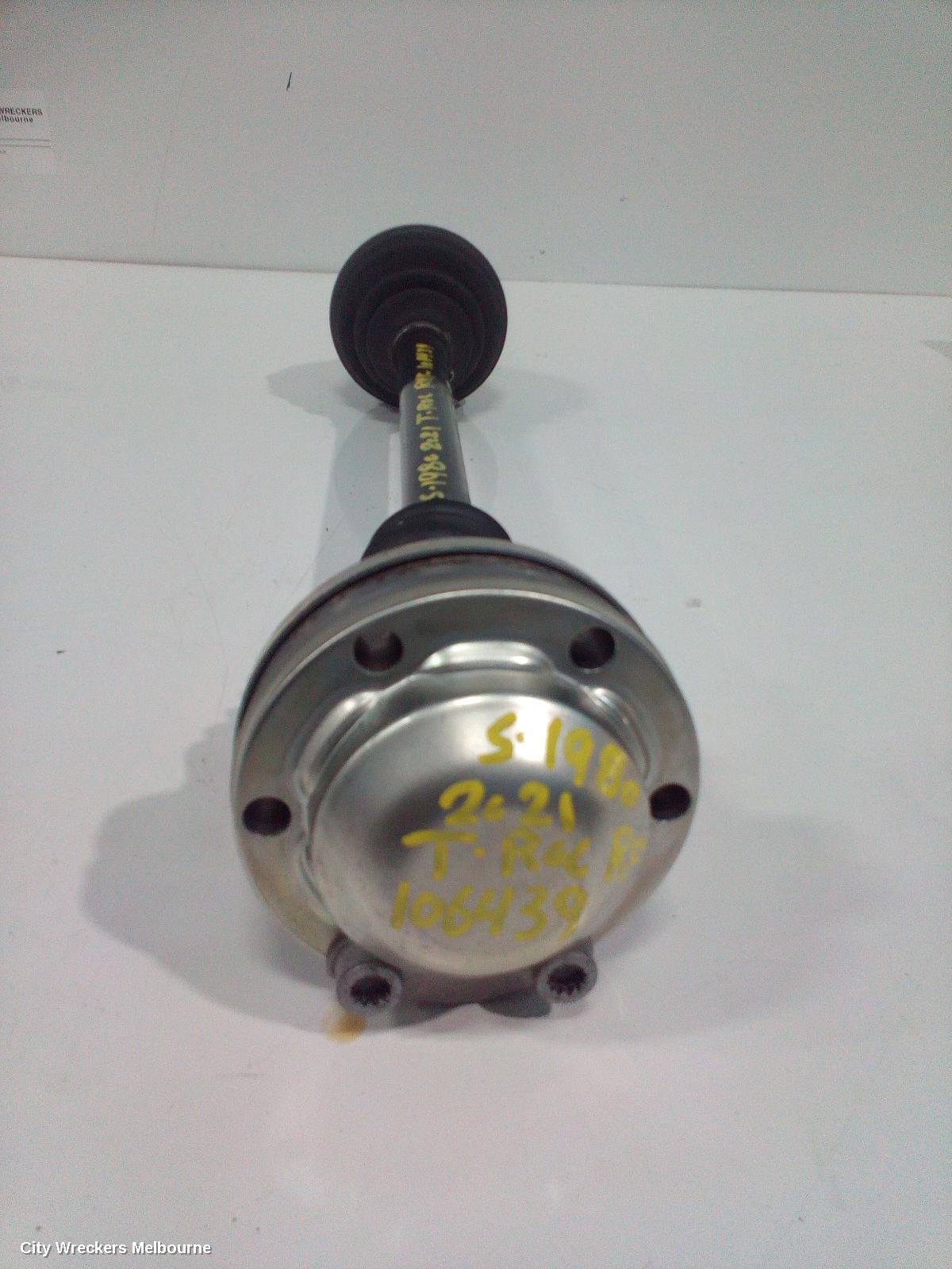 VOLKSWAGEN T-ROC RIGHT DRIVESHAFT, FRONT, AUTO T/M, 4WD, 03/2020 ONWARDS